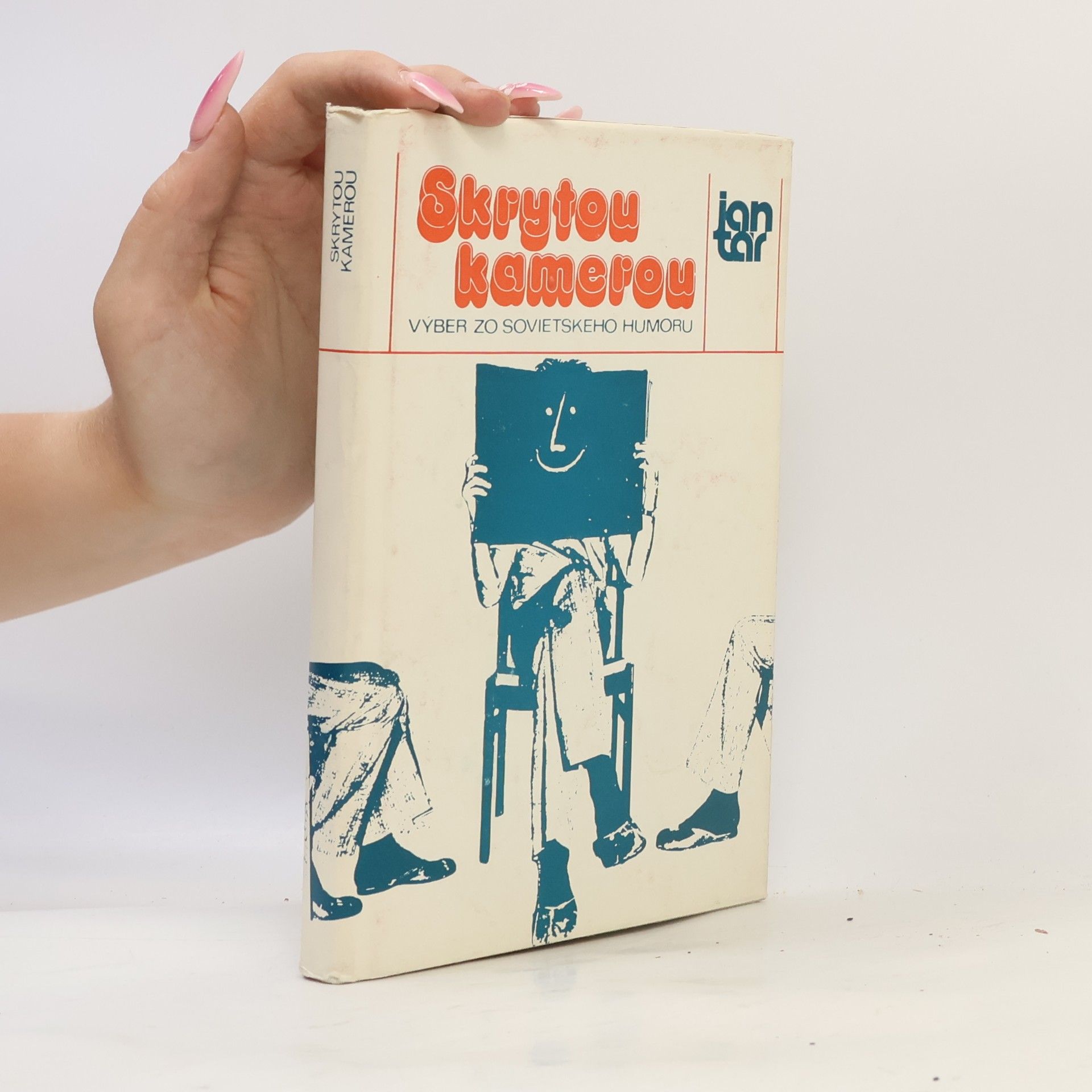 Autorenkollektiv Skrytou kamerou