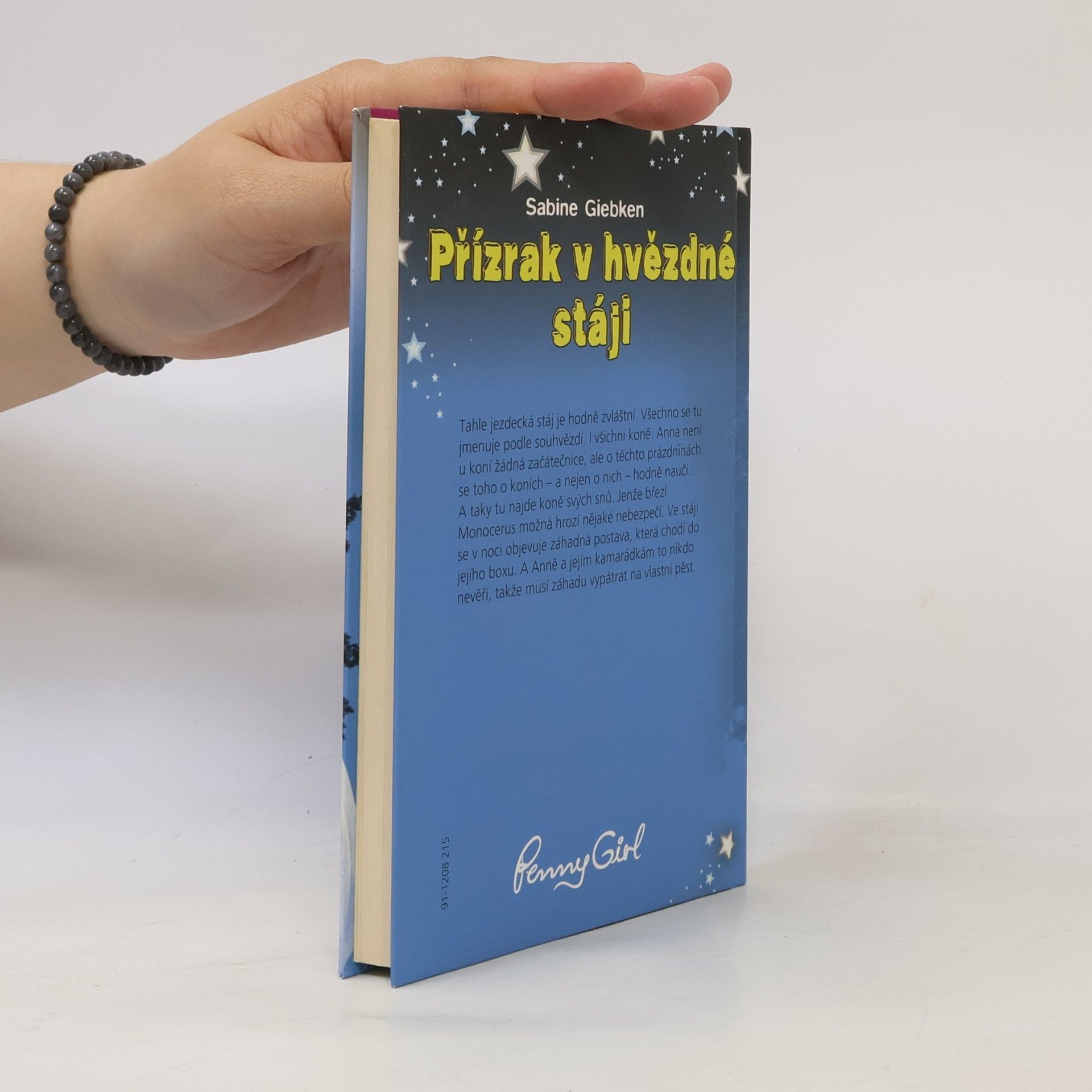 Sabine Giebken Přízrak v hvězdné stáji