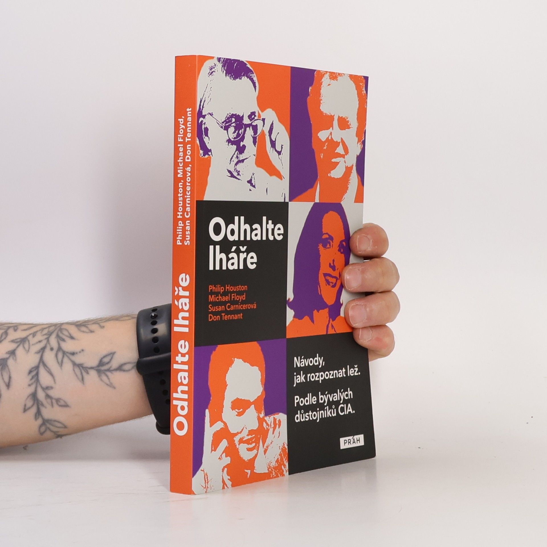 Philip Houston Odhalte lháře