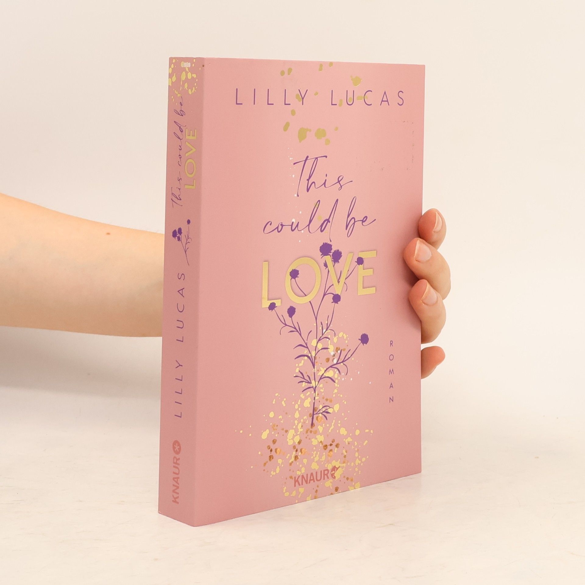 Lilly Lucas This could be love