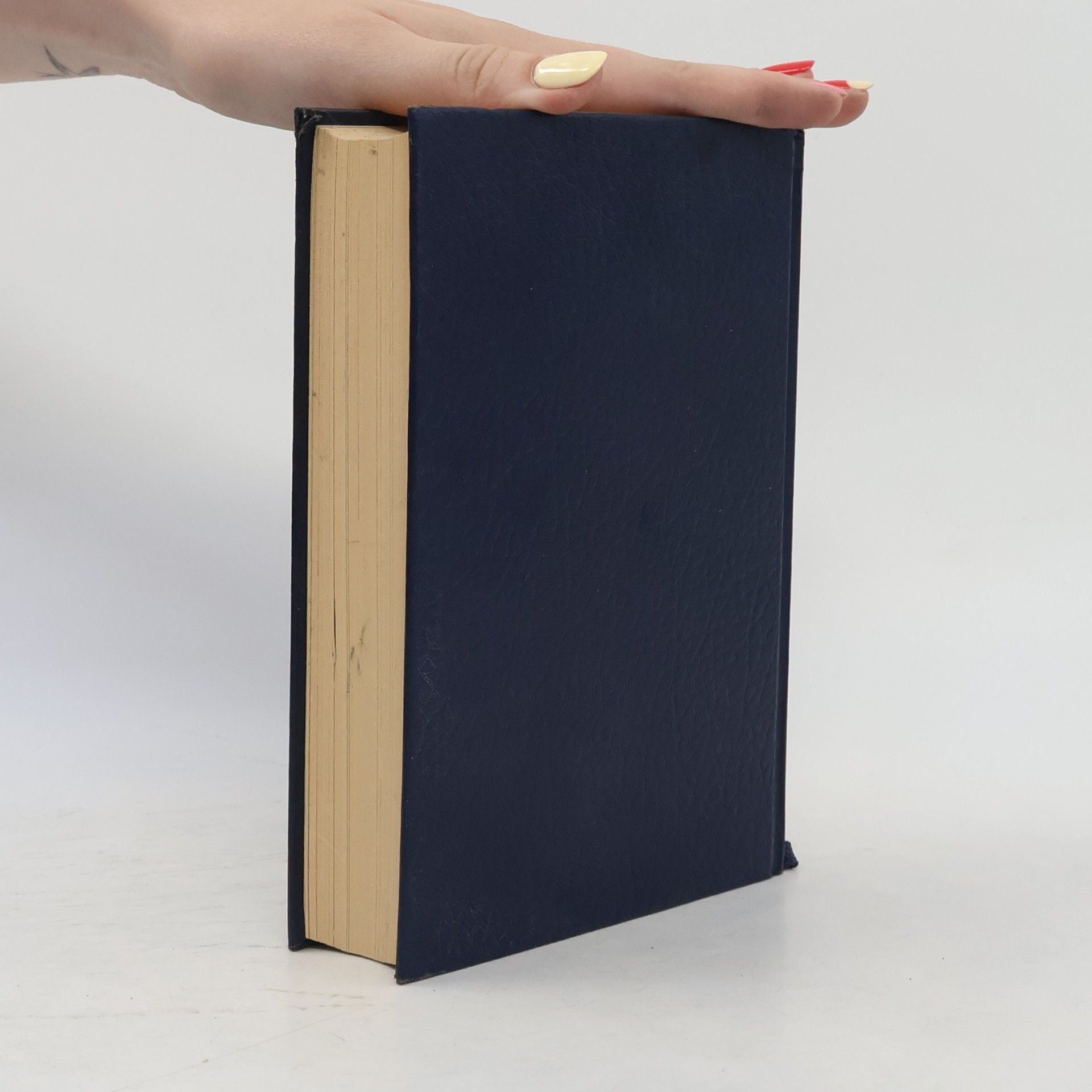 Autorenkollektiv Reader's-Digest-Auswahlbücher. Niemand wird dich finden. Die unfreiwilligen reisen des Putti Eichelbaum. Die Schwarze bestie. Und Doch singt die Amsel