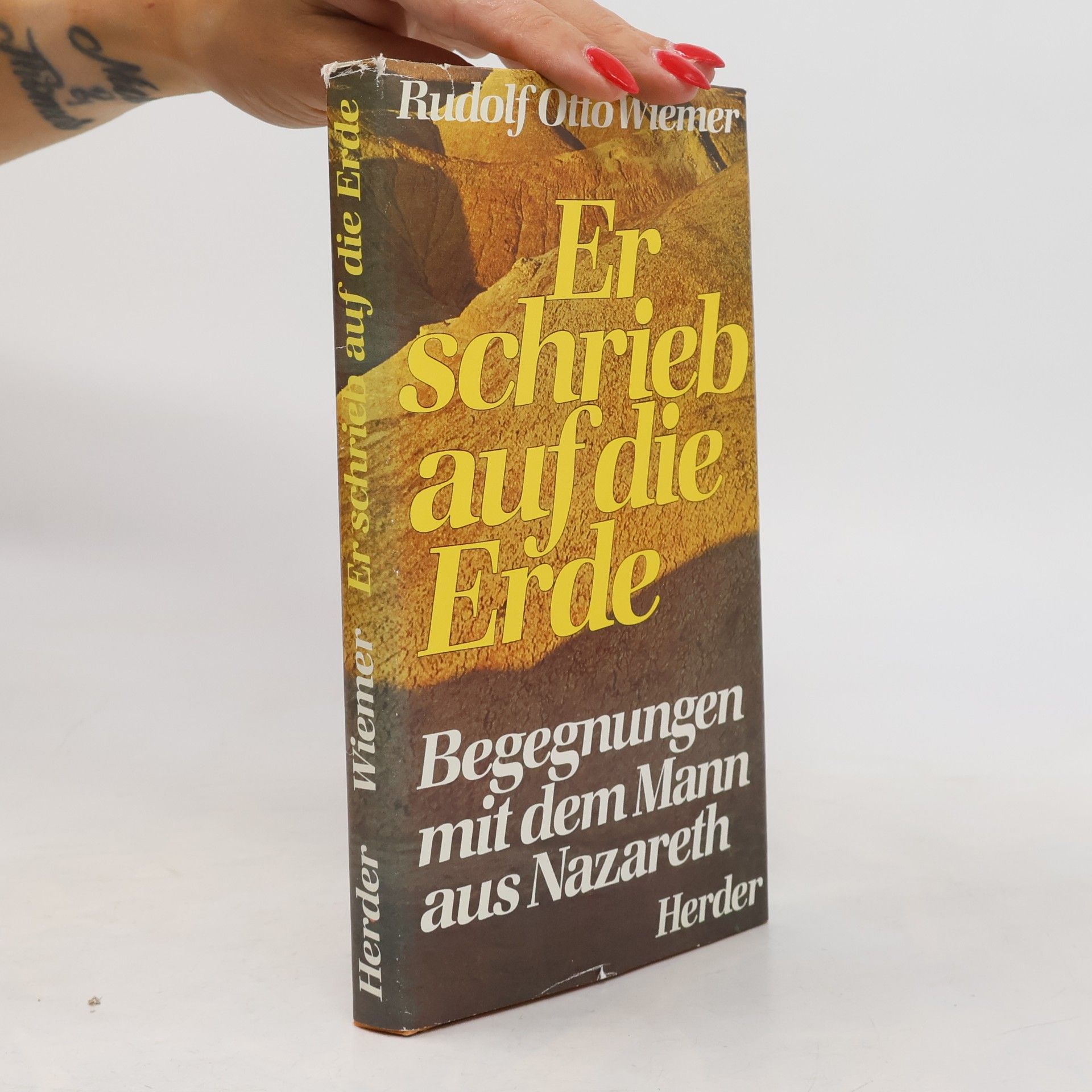 Er schrieb auf die Erde