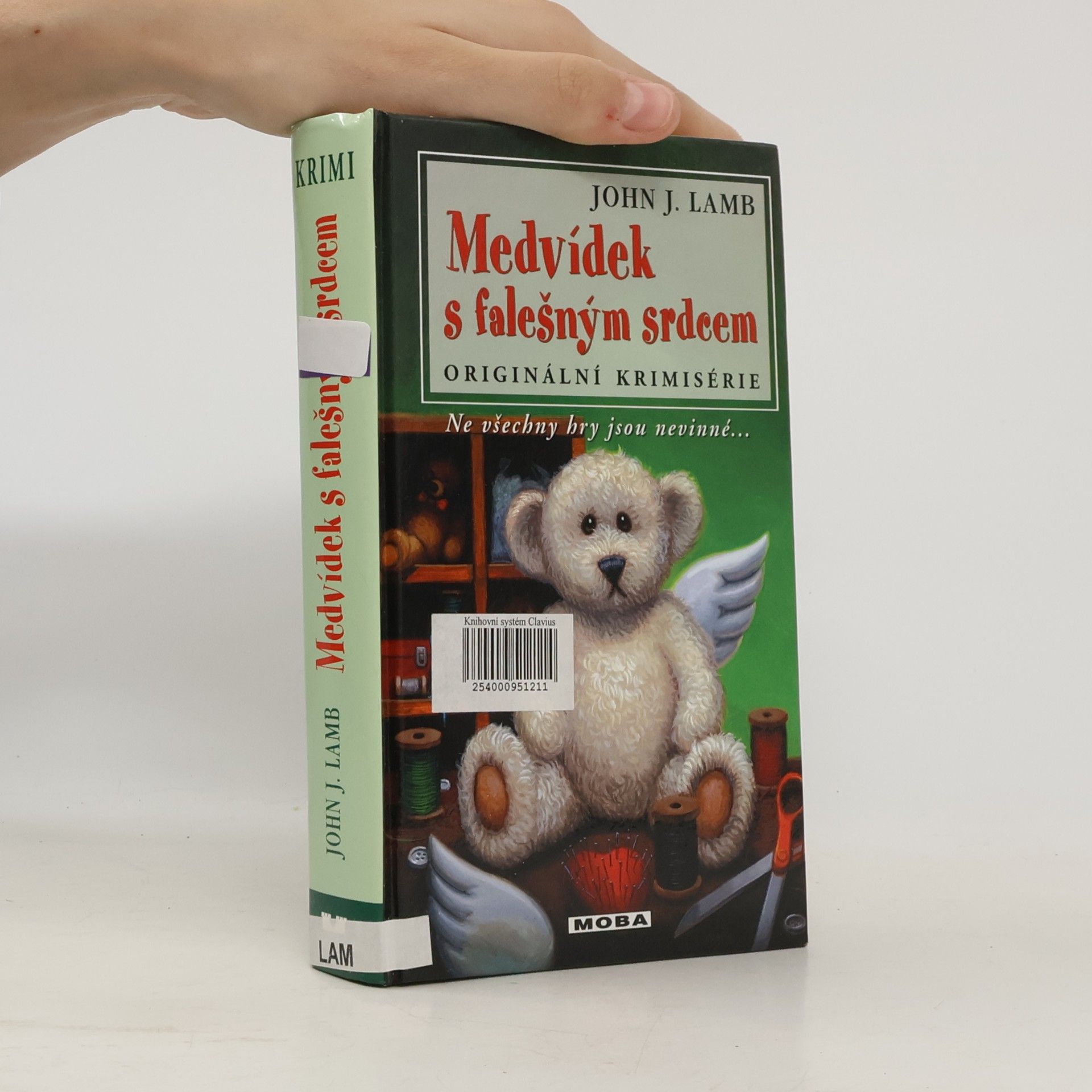 John J. Lamb Medvídek s falešným srdcem