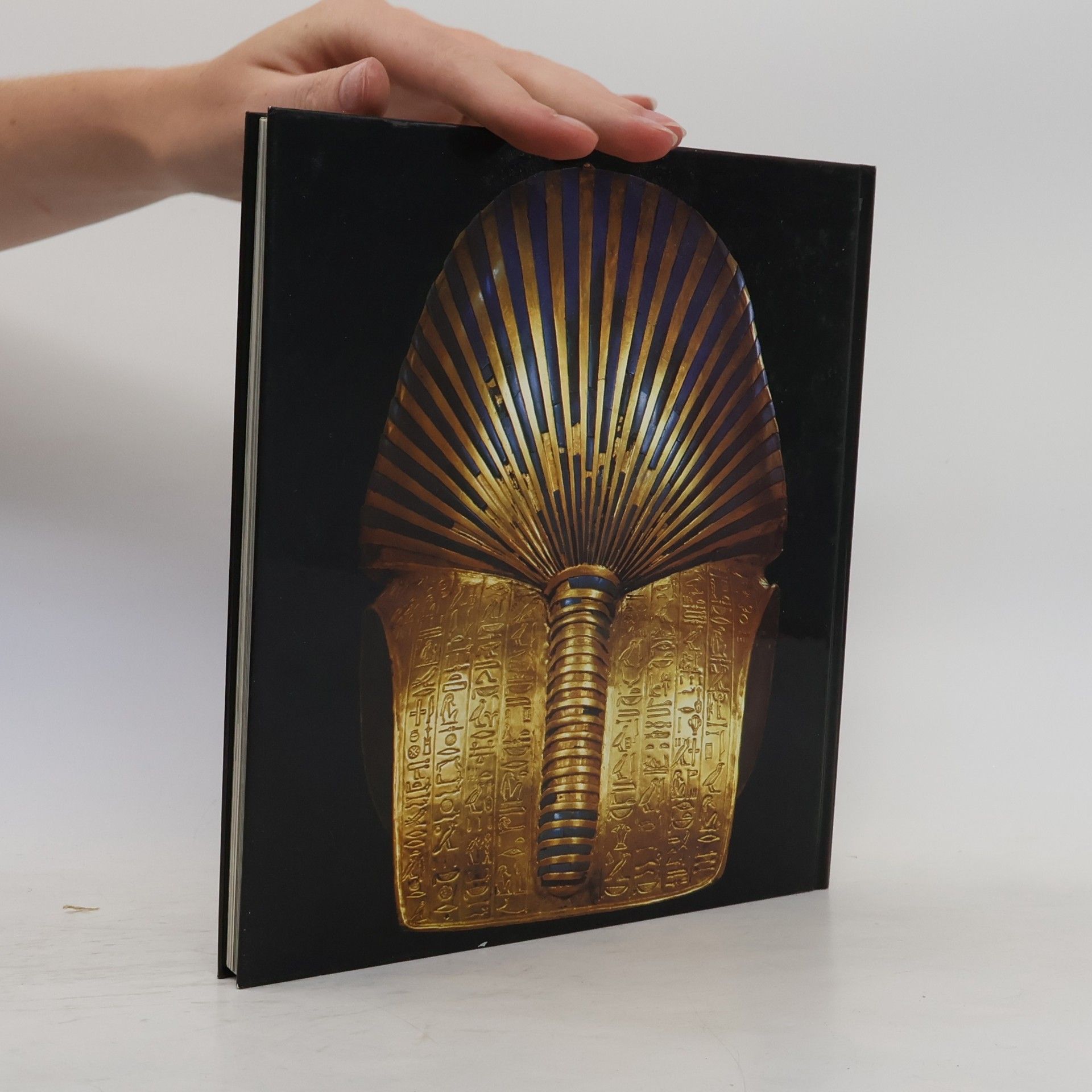 Autores varios Tutanchamun