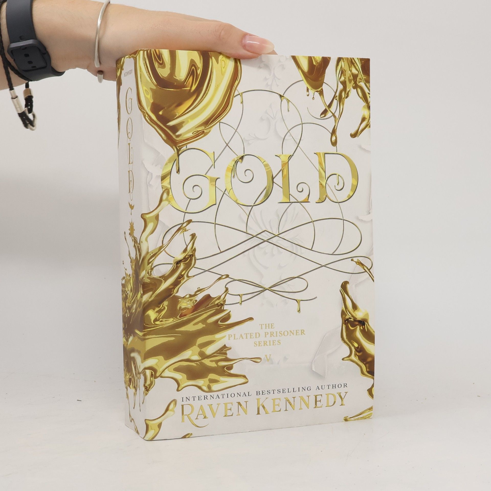 Raven Kennedy Gold