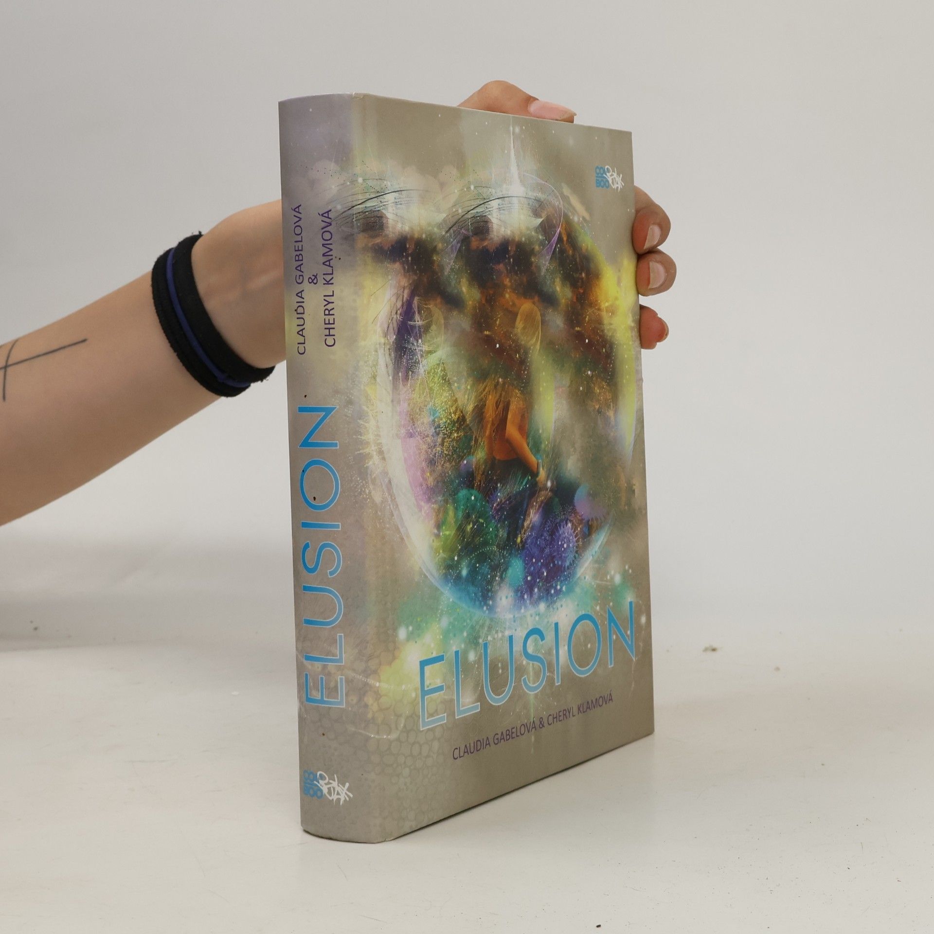 Claudia Gabel Elusion