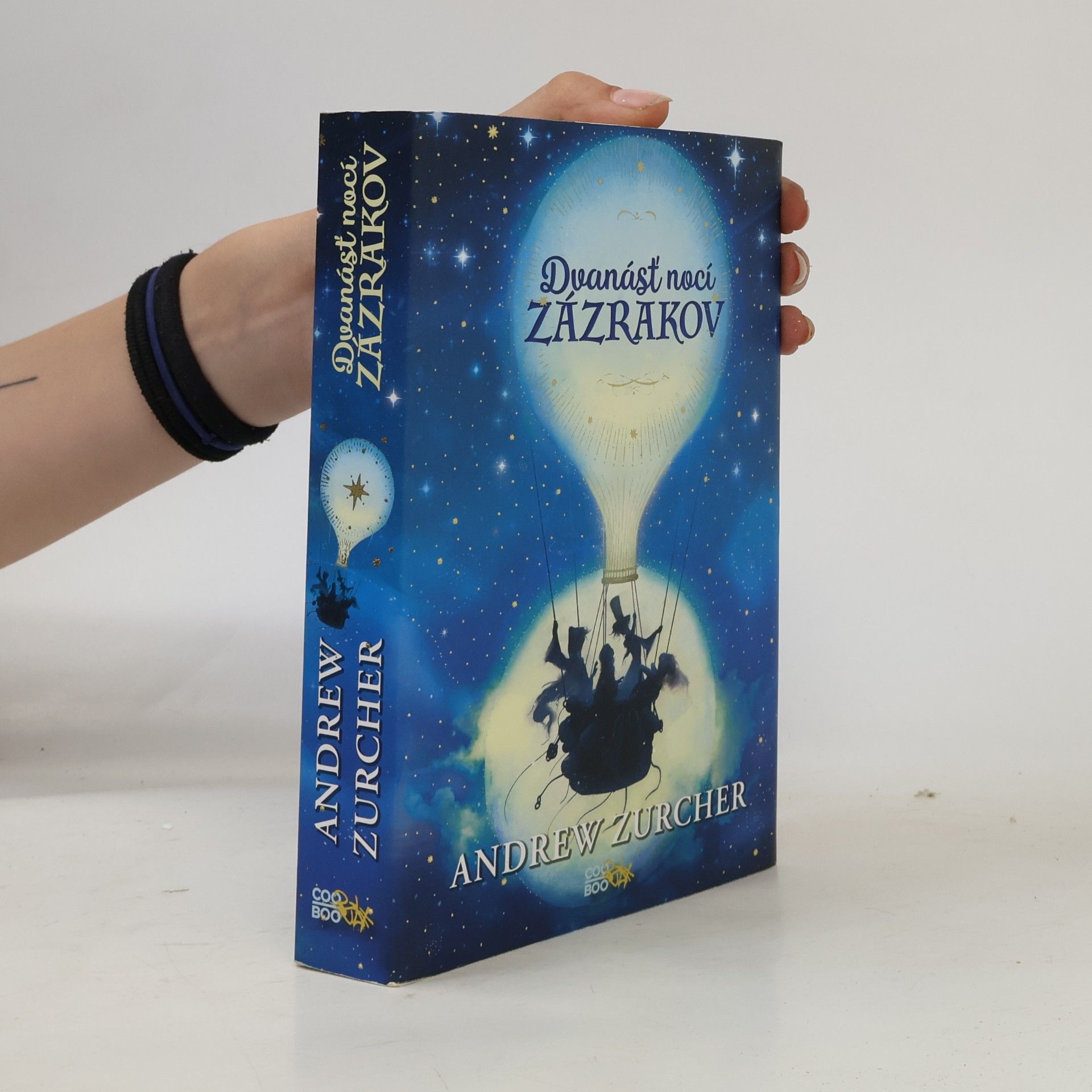 Andrew Zurcher Dvanásť nocí zázrakov