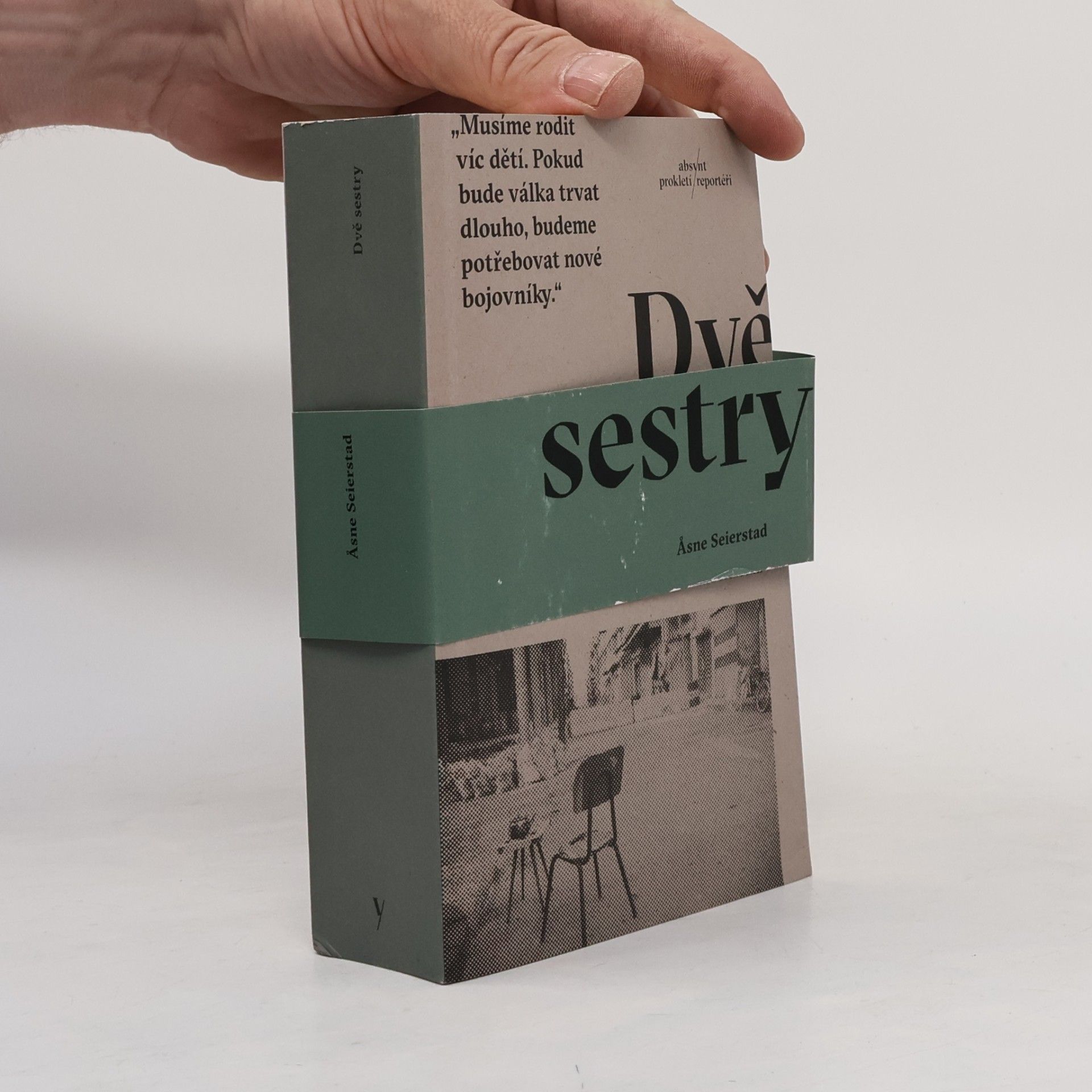 Åsne Seierstad Dvě sestry