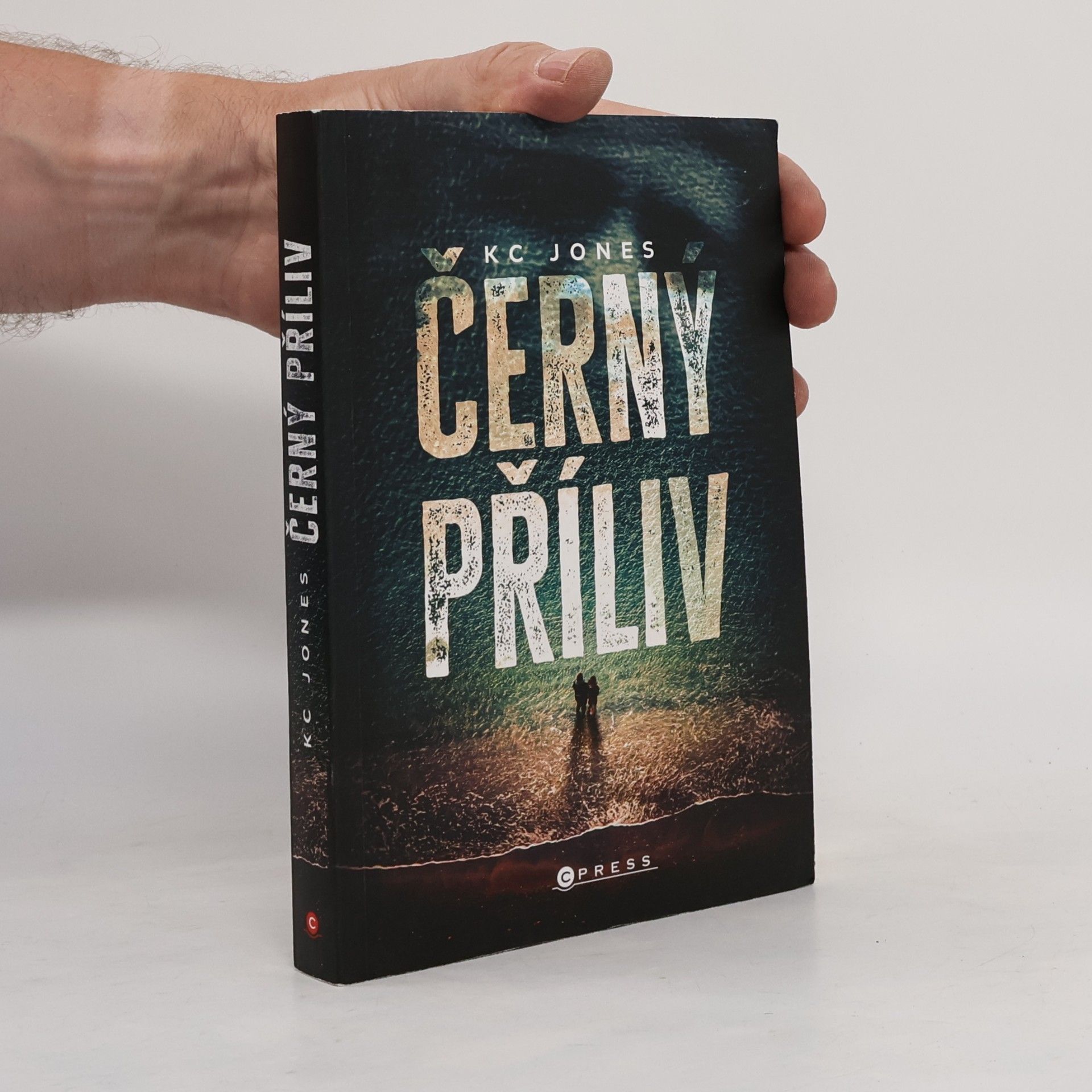 K. C. Kevin Charles Jones Černý příliv