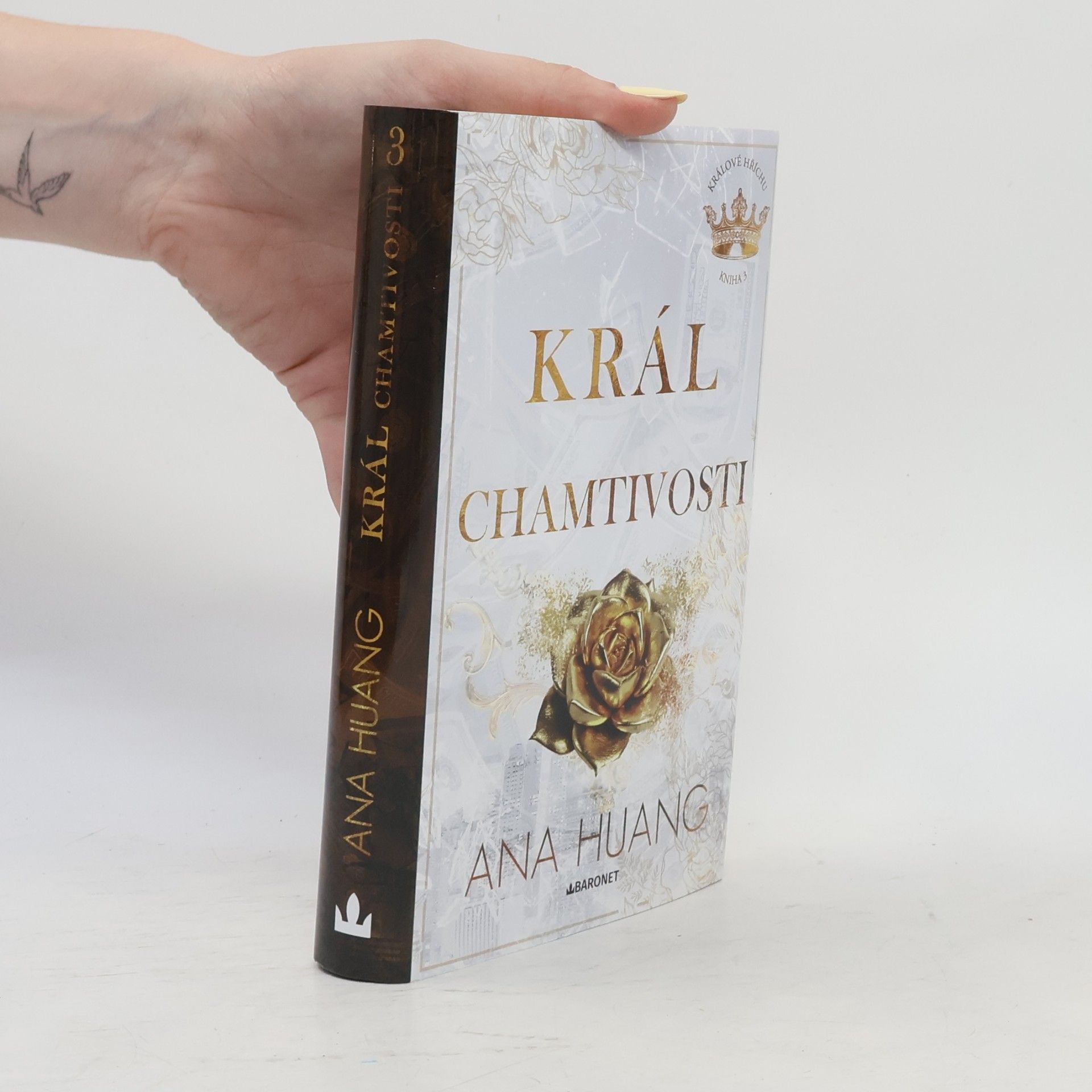 Ana Huang Král chamtivosti