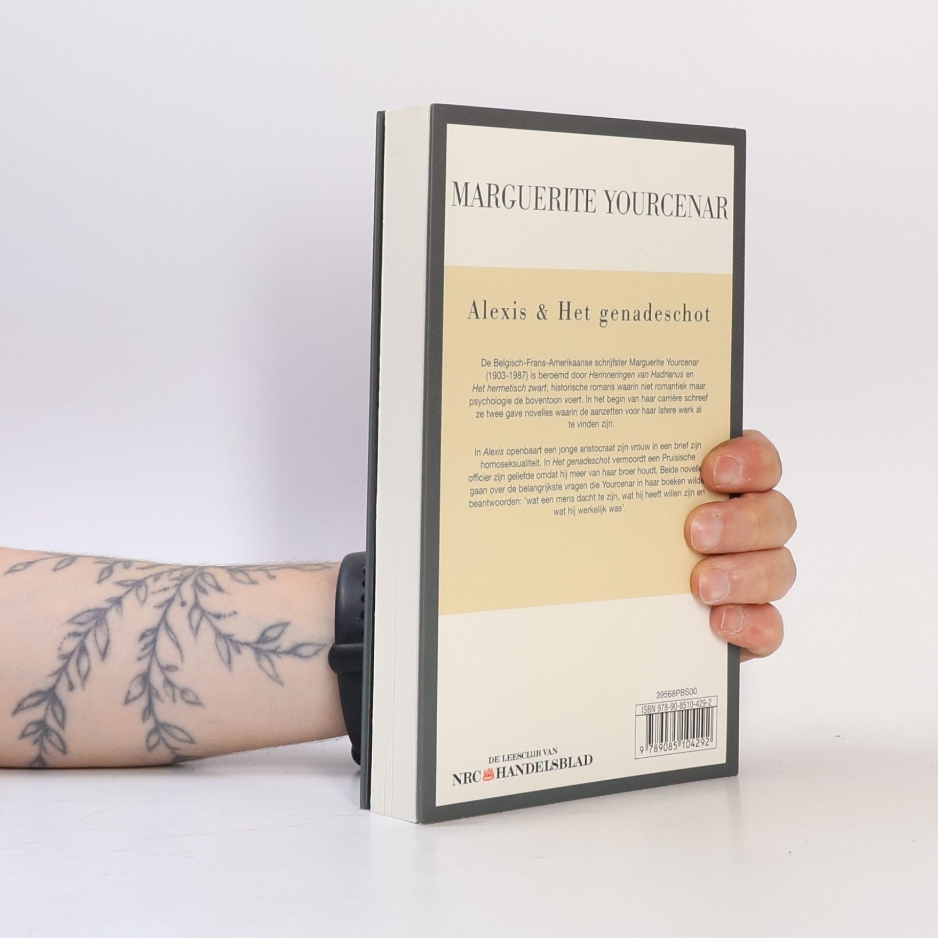 Theo Kars Alexis, of De verhandeling over de vergeefse strijd & Het genadeschot