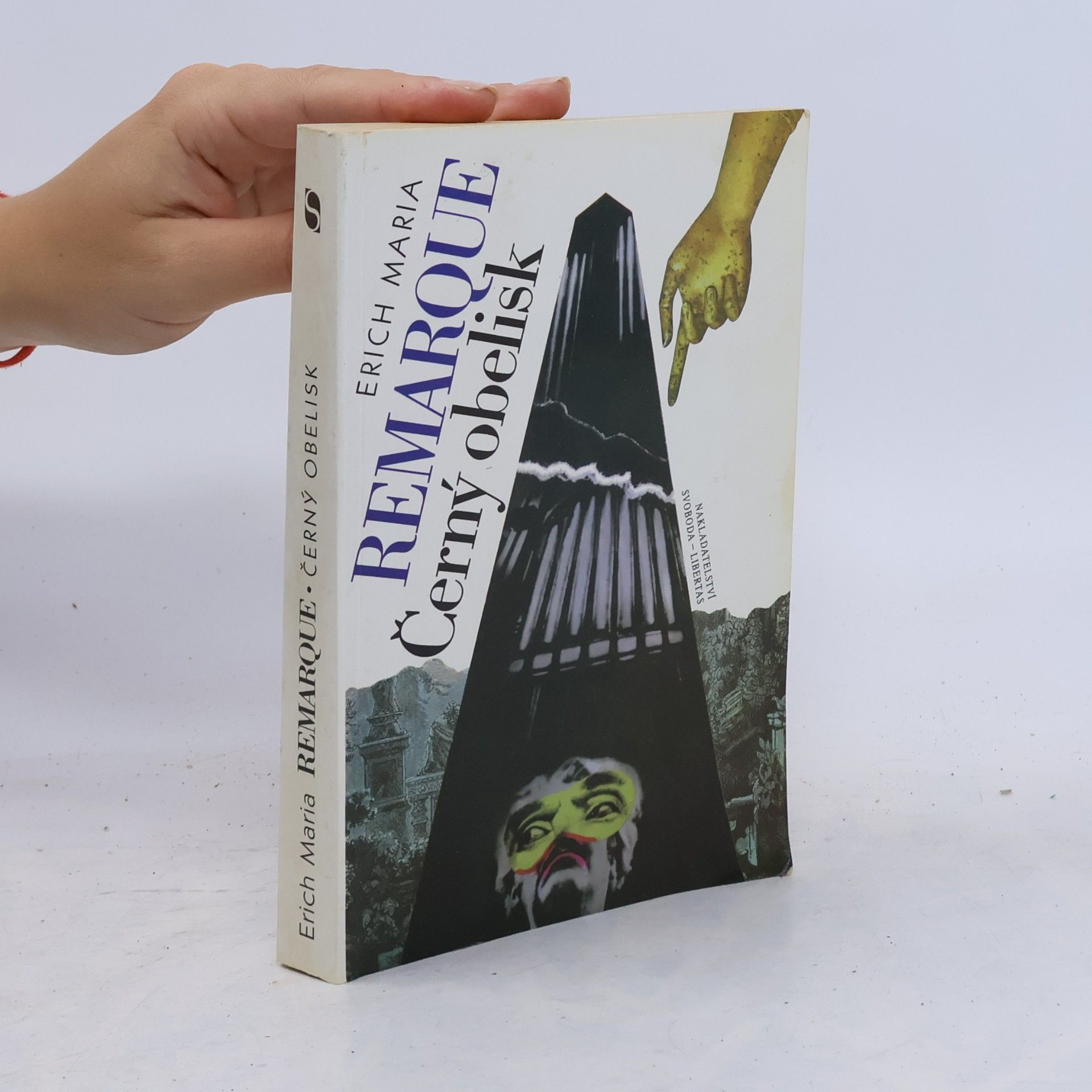 Erich Maria Remarque Černý obelisk