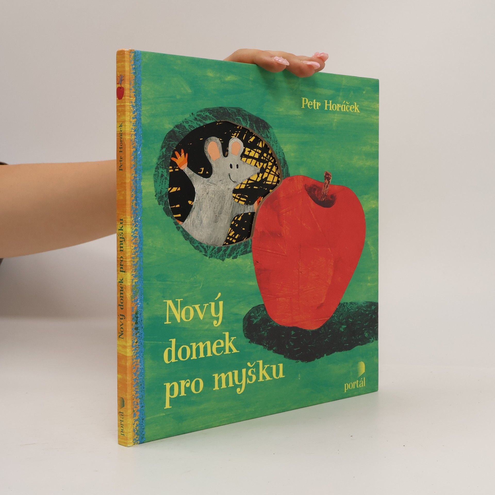 Nový domek pro myšku