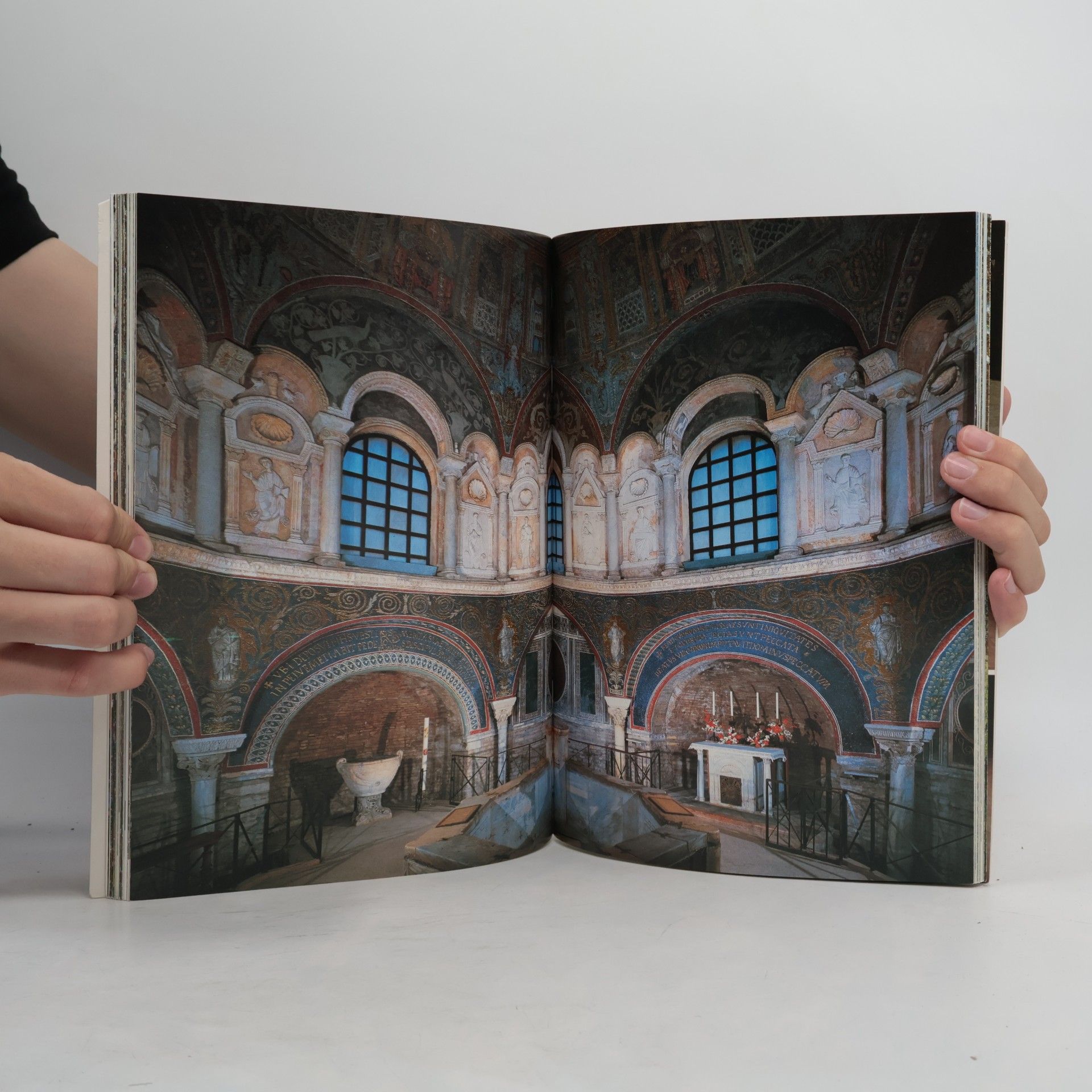 Gianfranco Bustacchini Ravenna. Die Mosaikhauptstadt