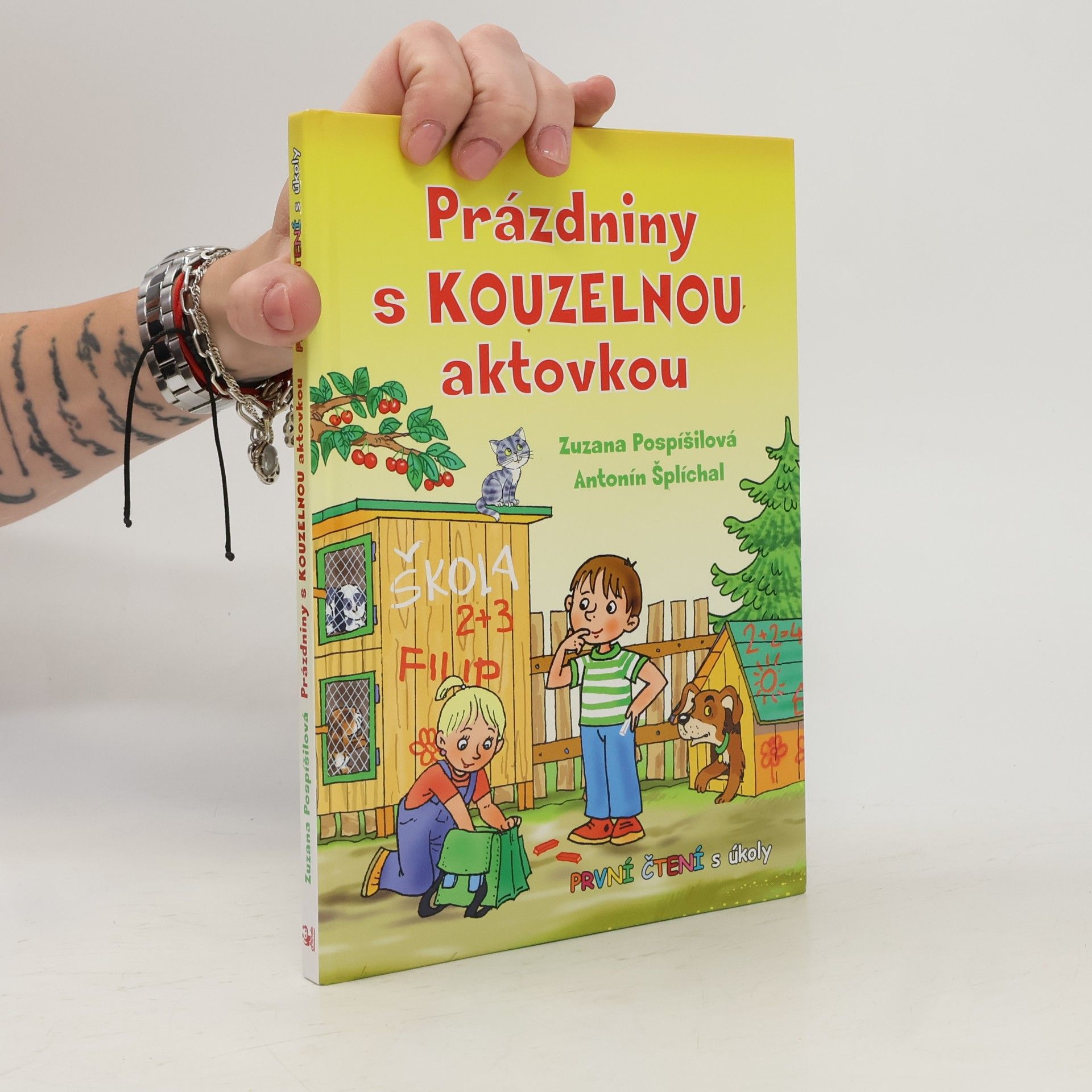 Zuzana Pospíšilová Prázdniny s kouzelnou aktovkou - První čtení s úkoly