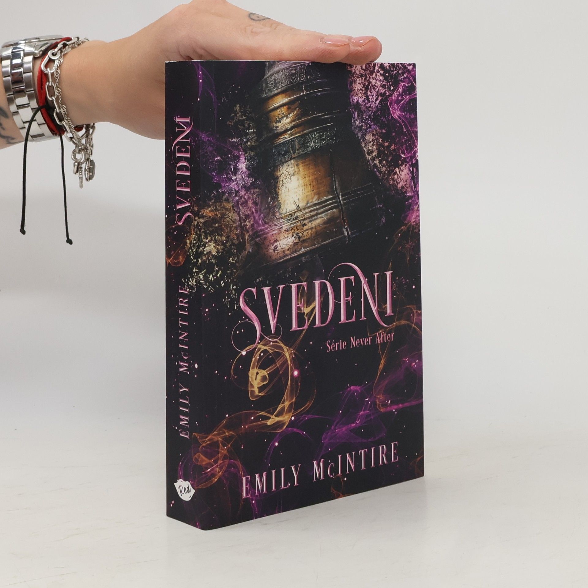 Emily McIntire Svedeni