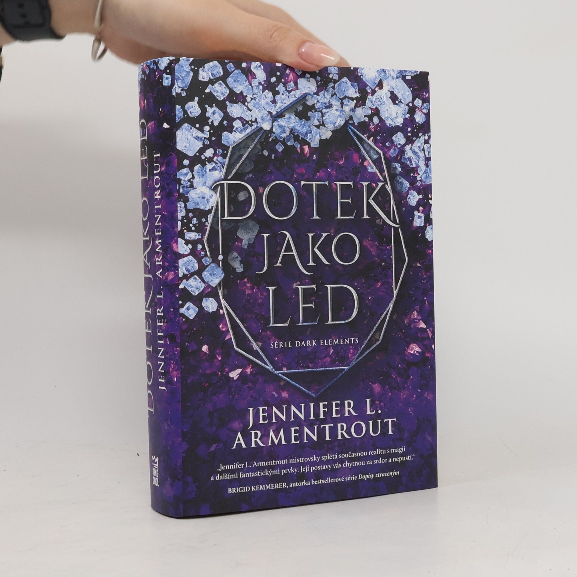 Jennifer Armentrout Dotek jako led