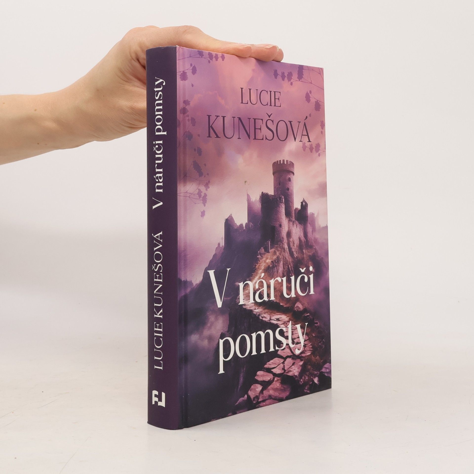Lucie Kunešová V náruči pomsty