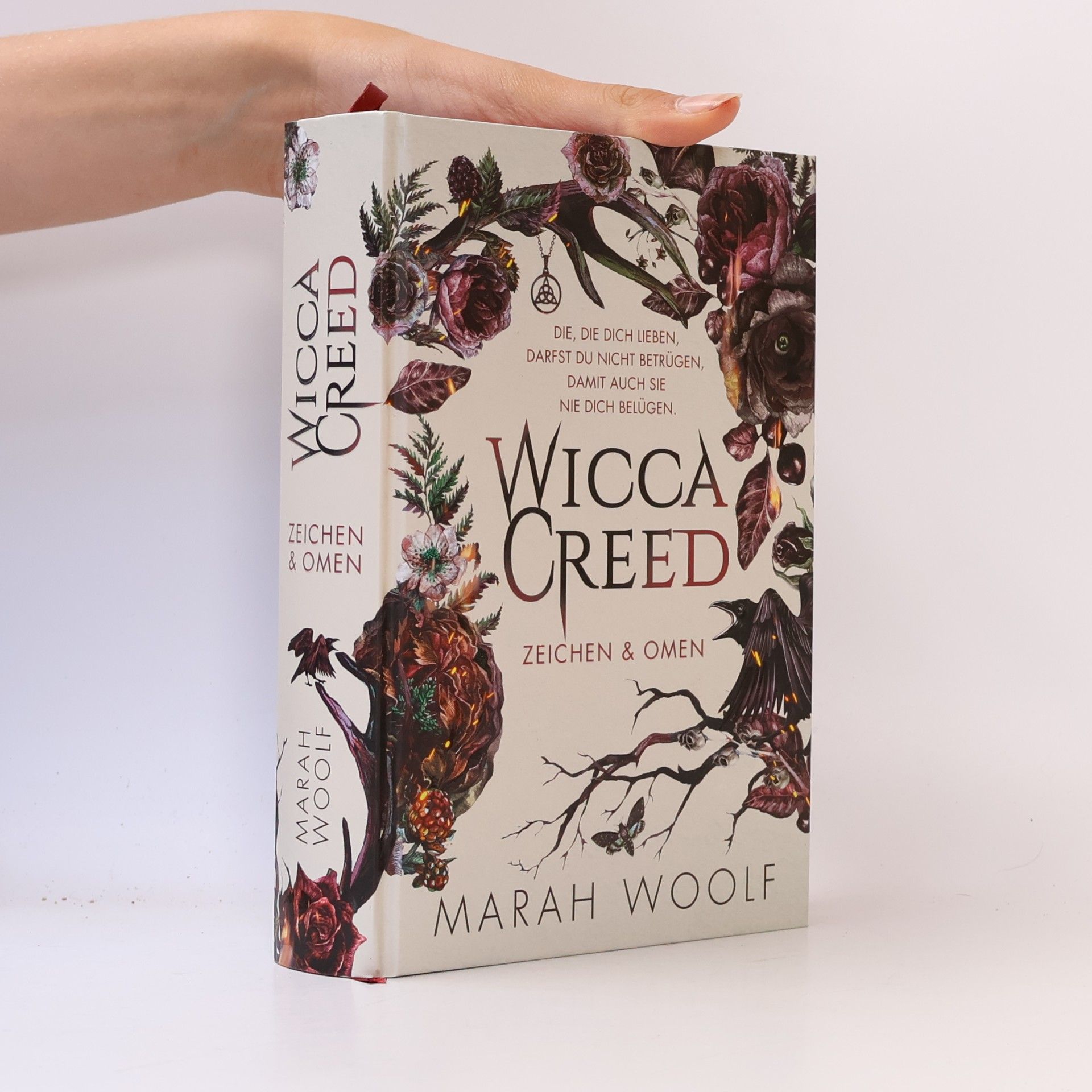 Marah Woolf WiccaCreed. Zeichen & Omen