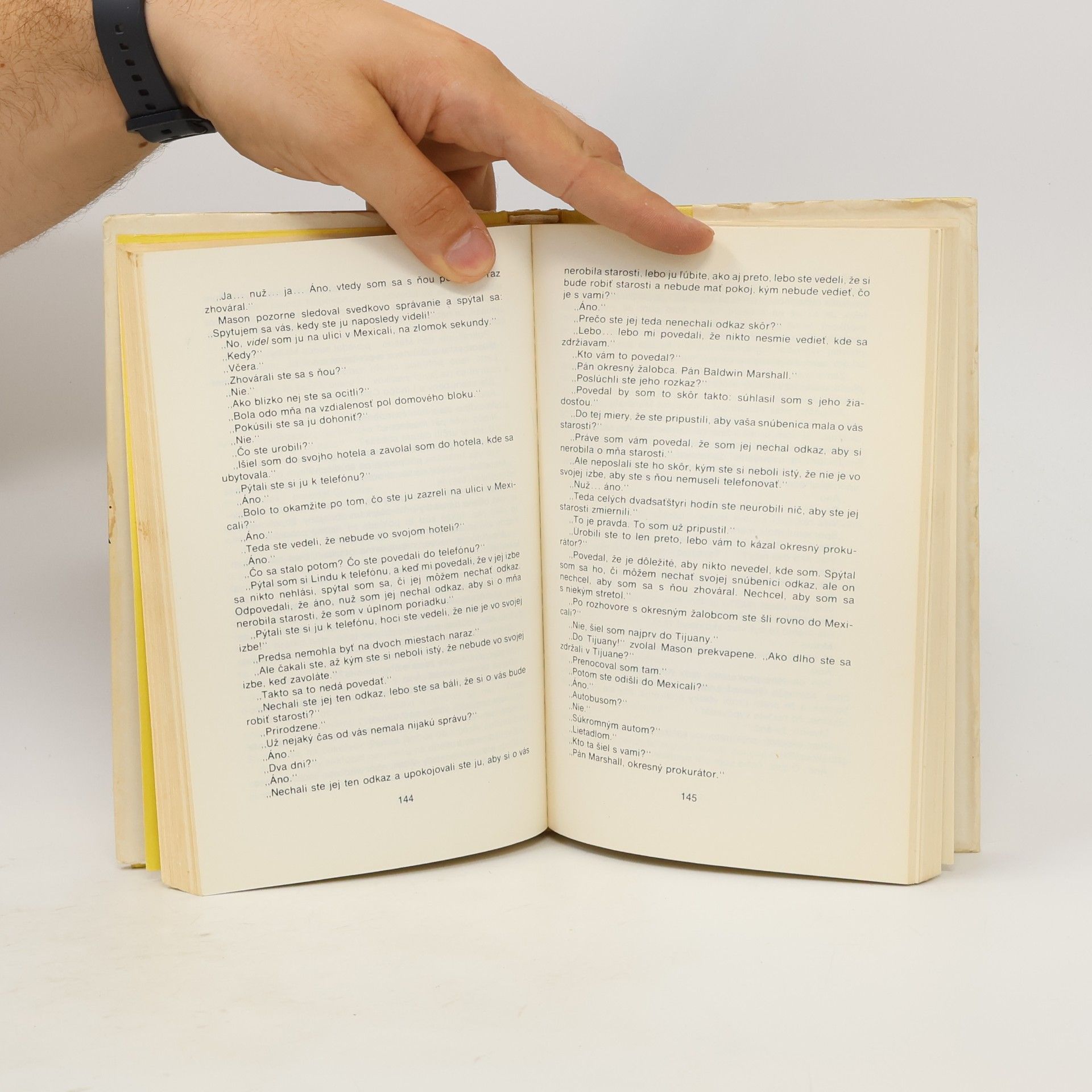 Erle Stanley Gardner Prípad zaľúbenej tety