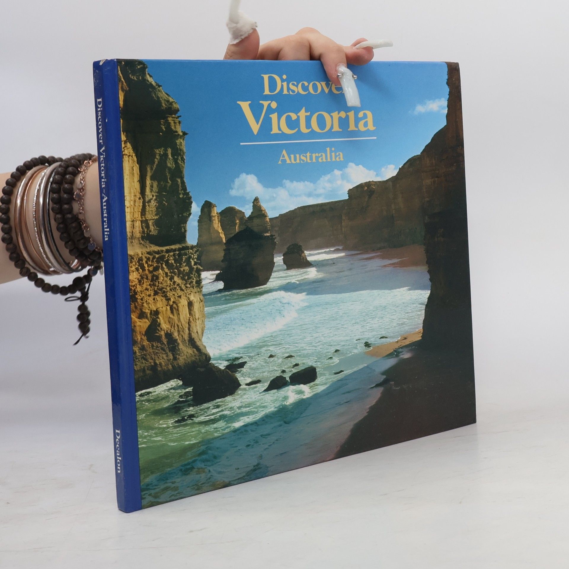 Discover Victoria