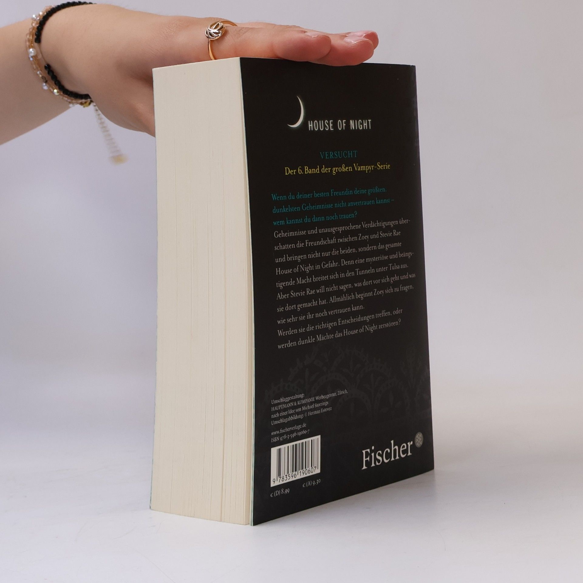 Phyllis Christine Cast House of Night. Versucht