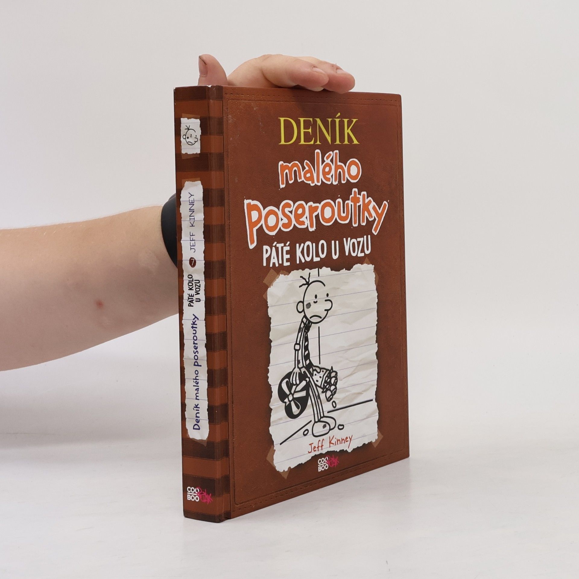 Jeff Kinney Deník malého poseroutky 7. Páté kolo u vozu