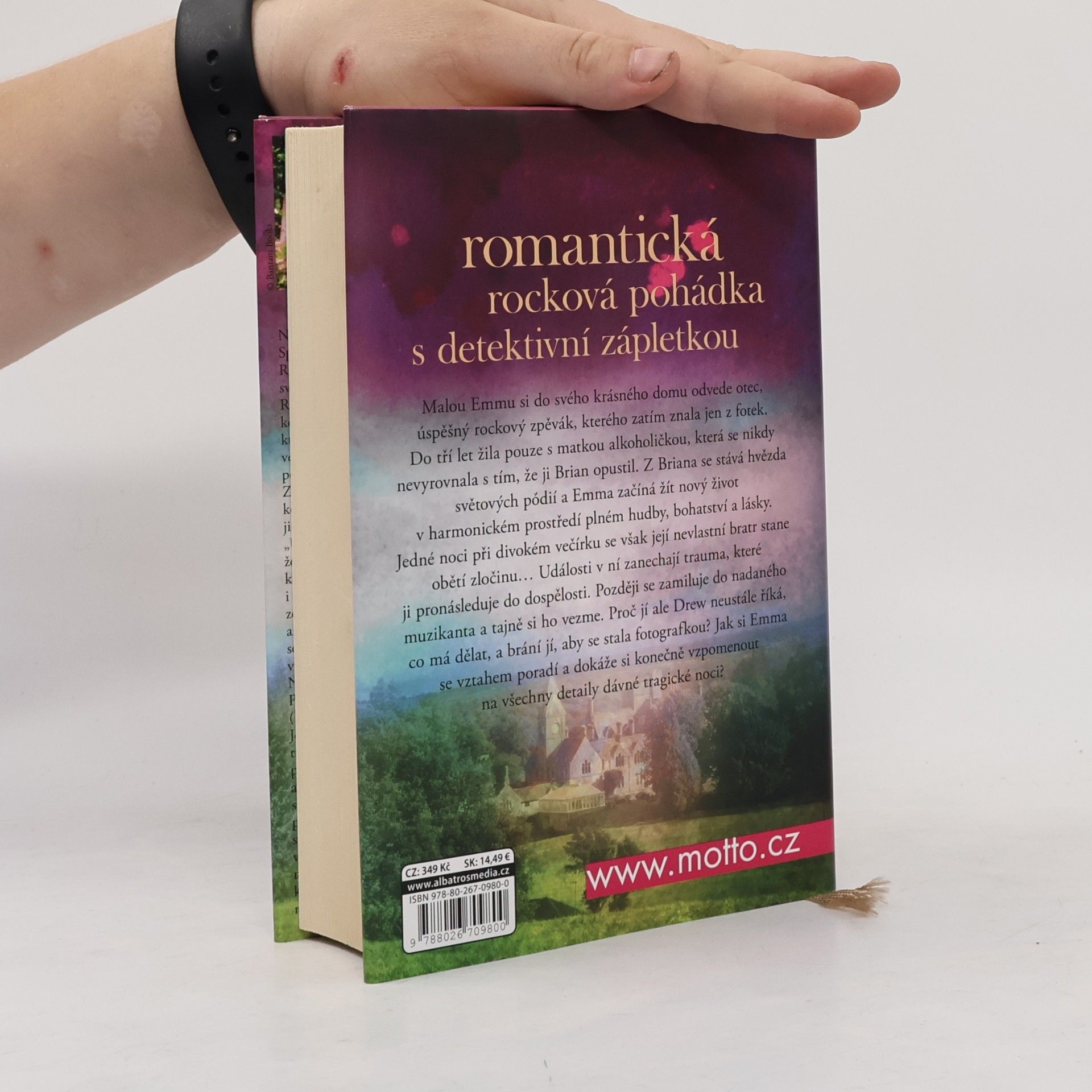Nora Roberts Veřejná tajemství
