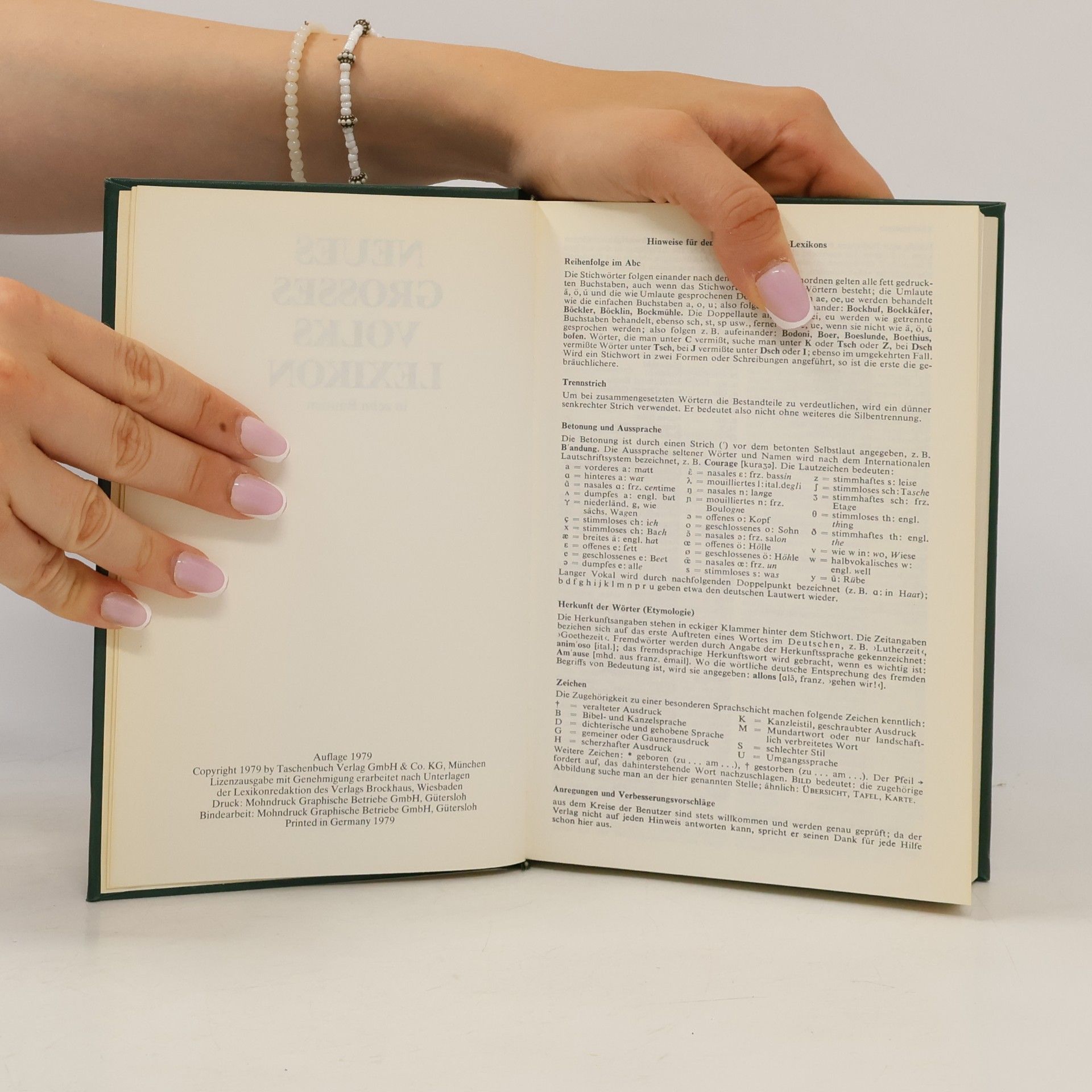 Collectif d'auteurs Neues grosses Volks Lexikon 1. A-Buch