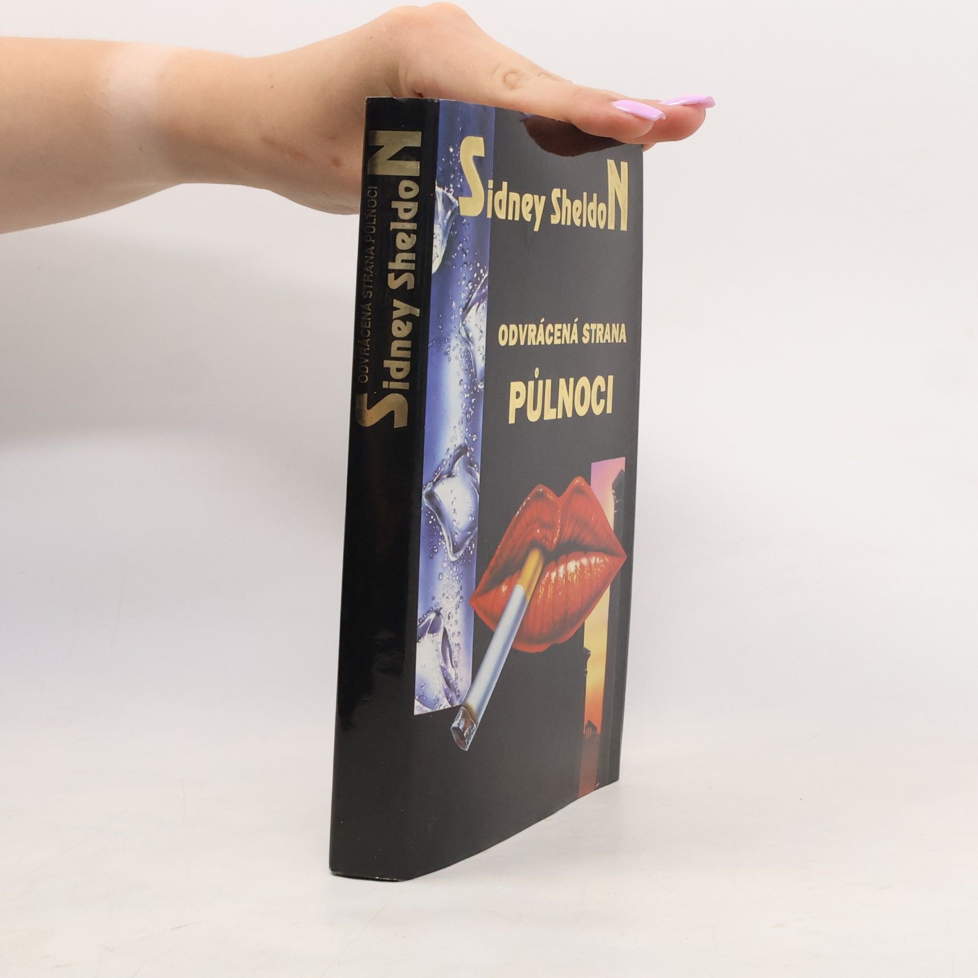 Sidney Sheldon Odvrácená strana půlnoci
