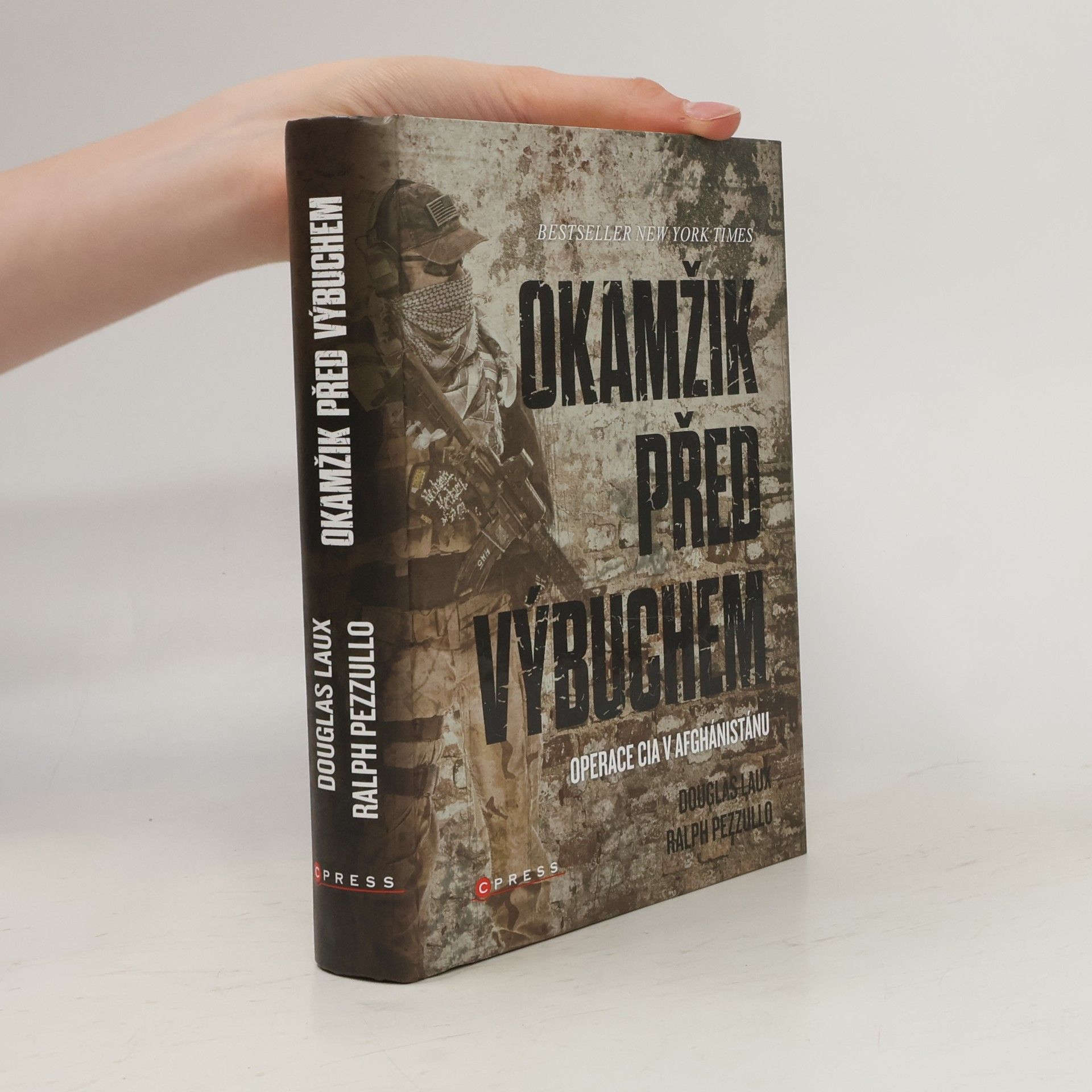 Douglas Laux Okamžik před výbuchem