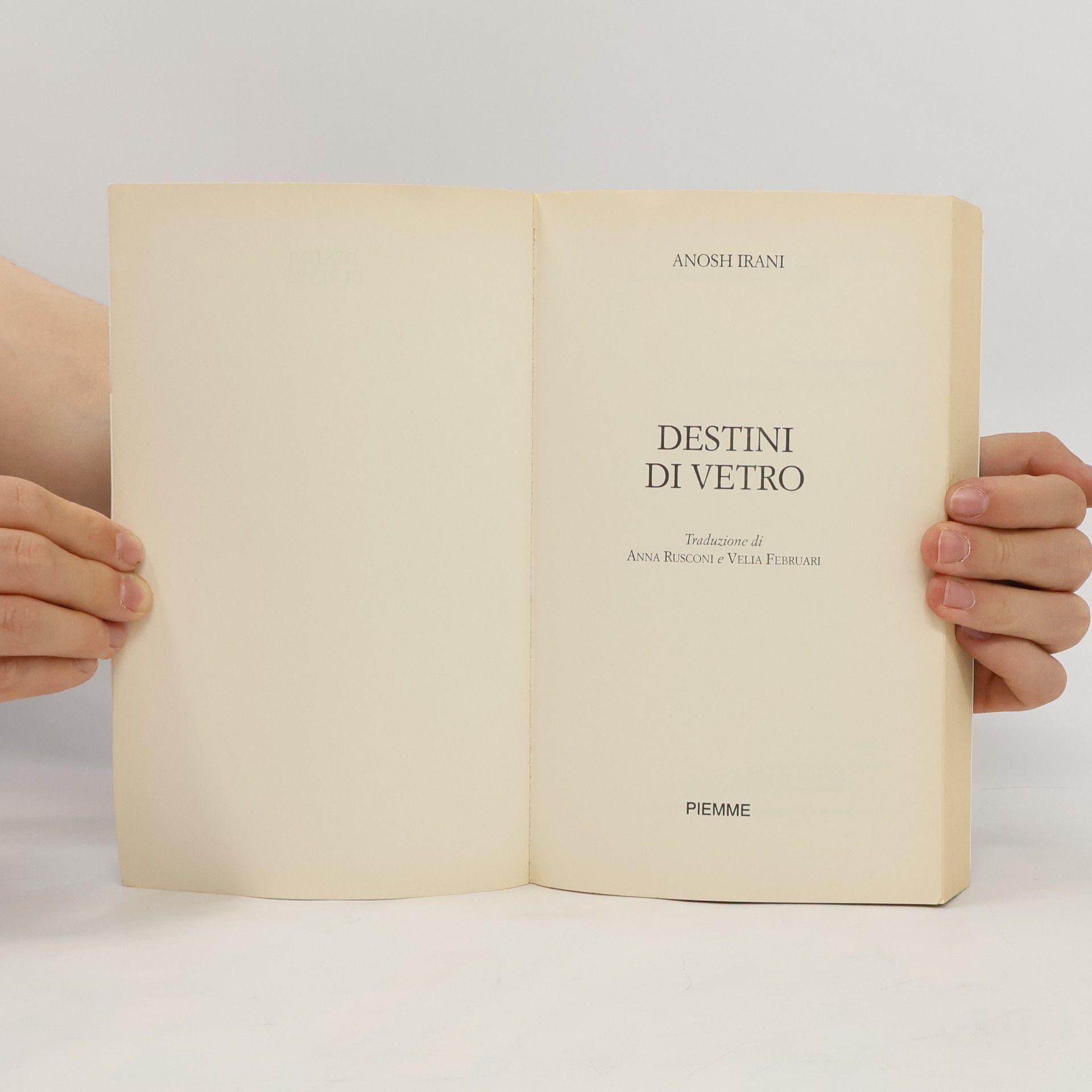 Anosh Irani Destini di vetro