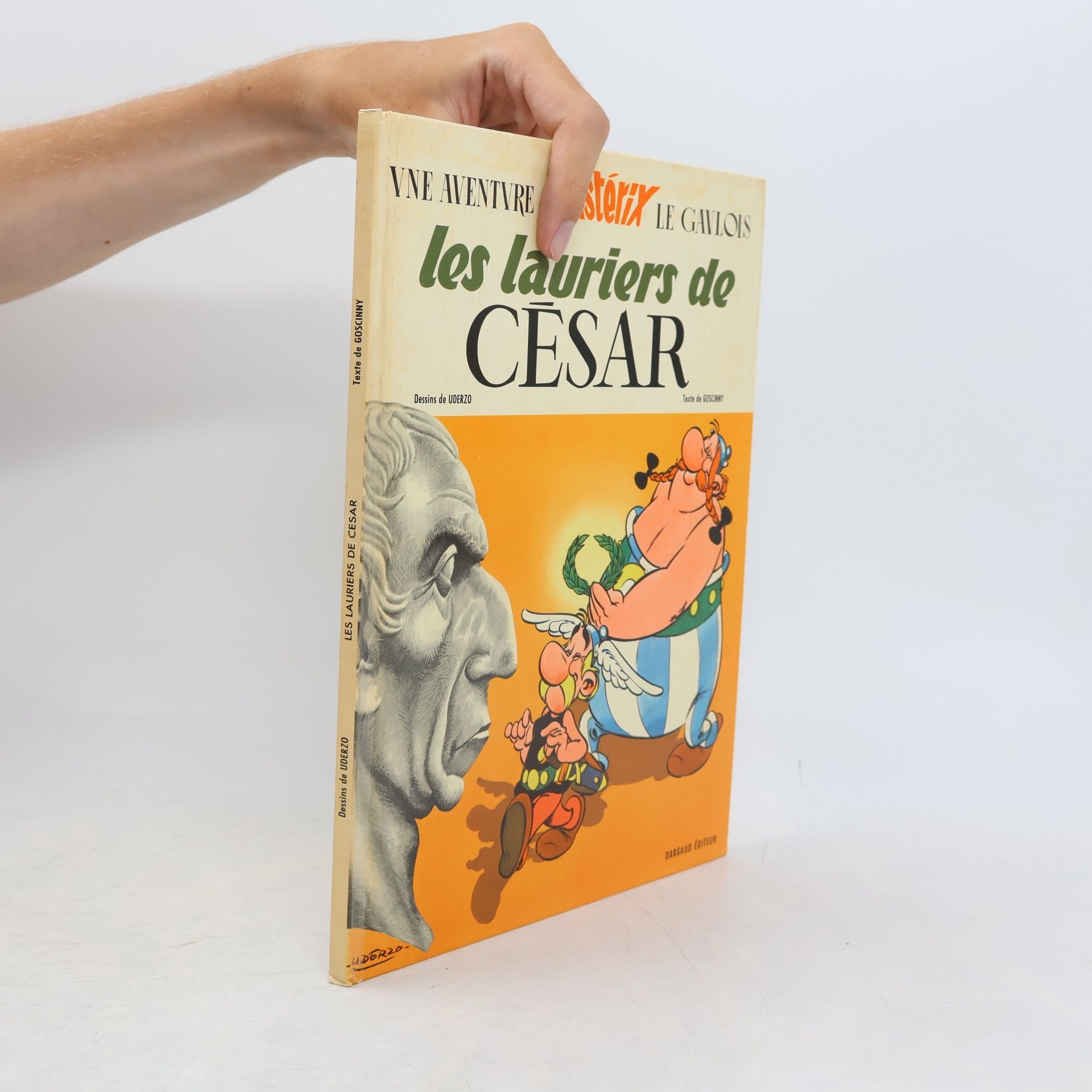 Kolektiv autorů Les lauriers de Cesar