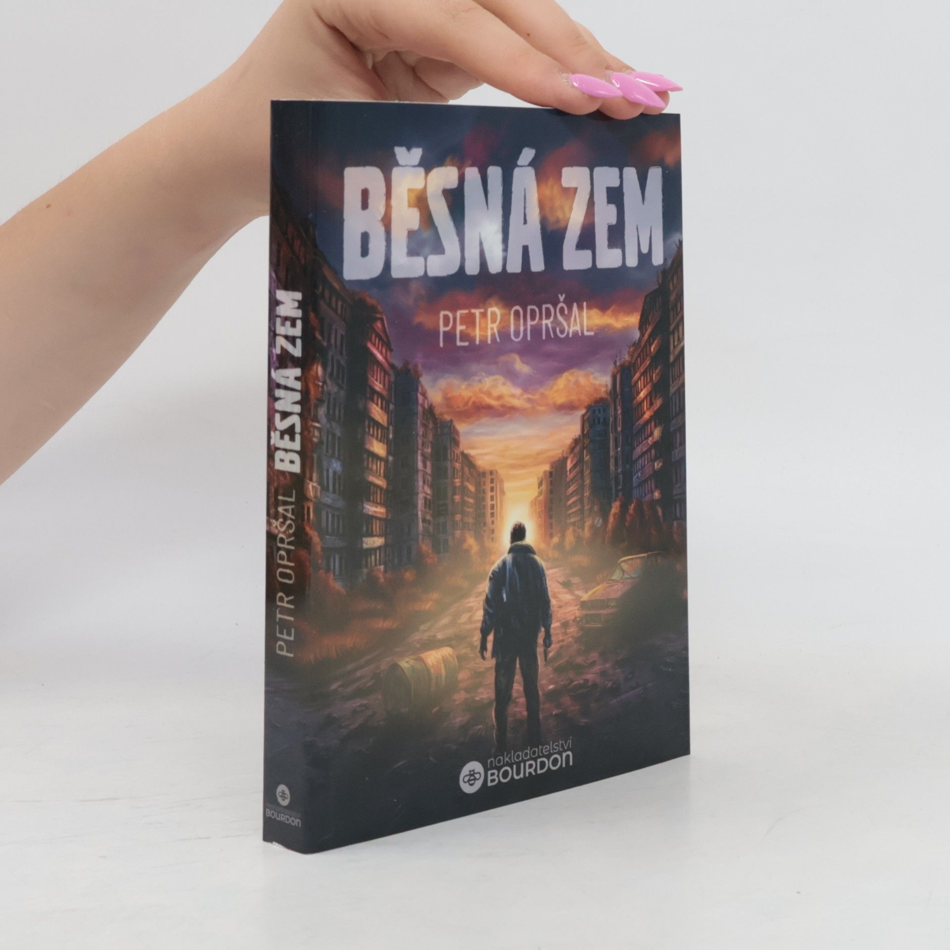 Běsná zem