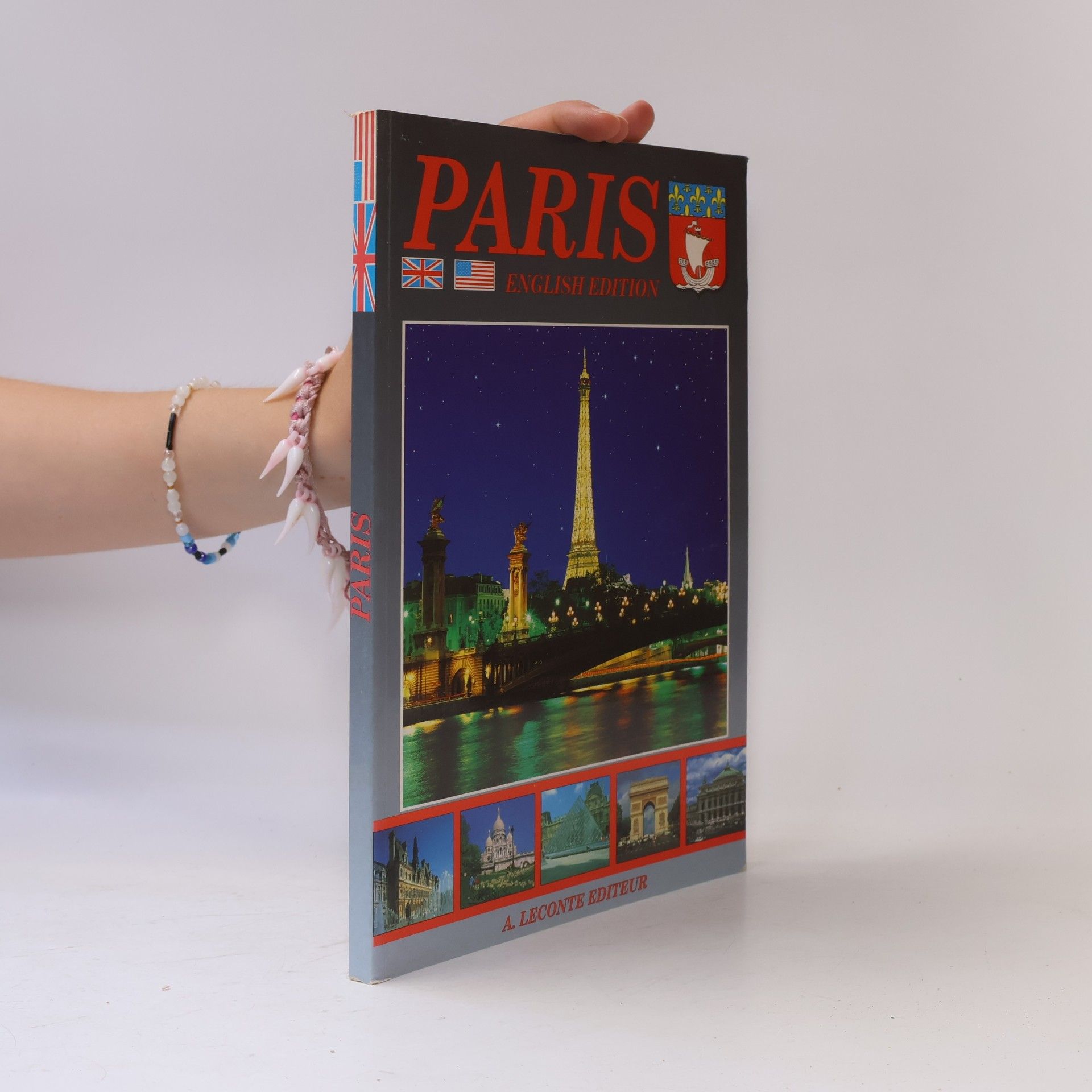 Various authors Paris, Versailles - English Edition
