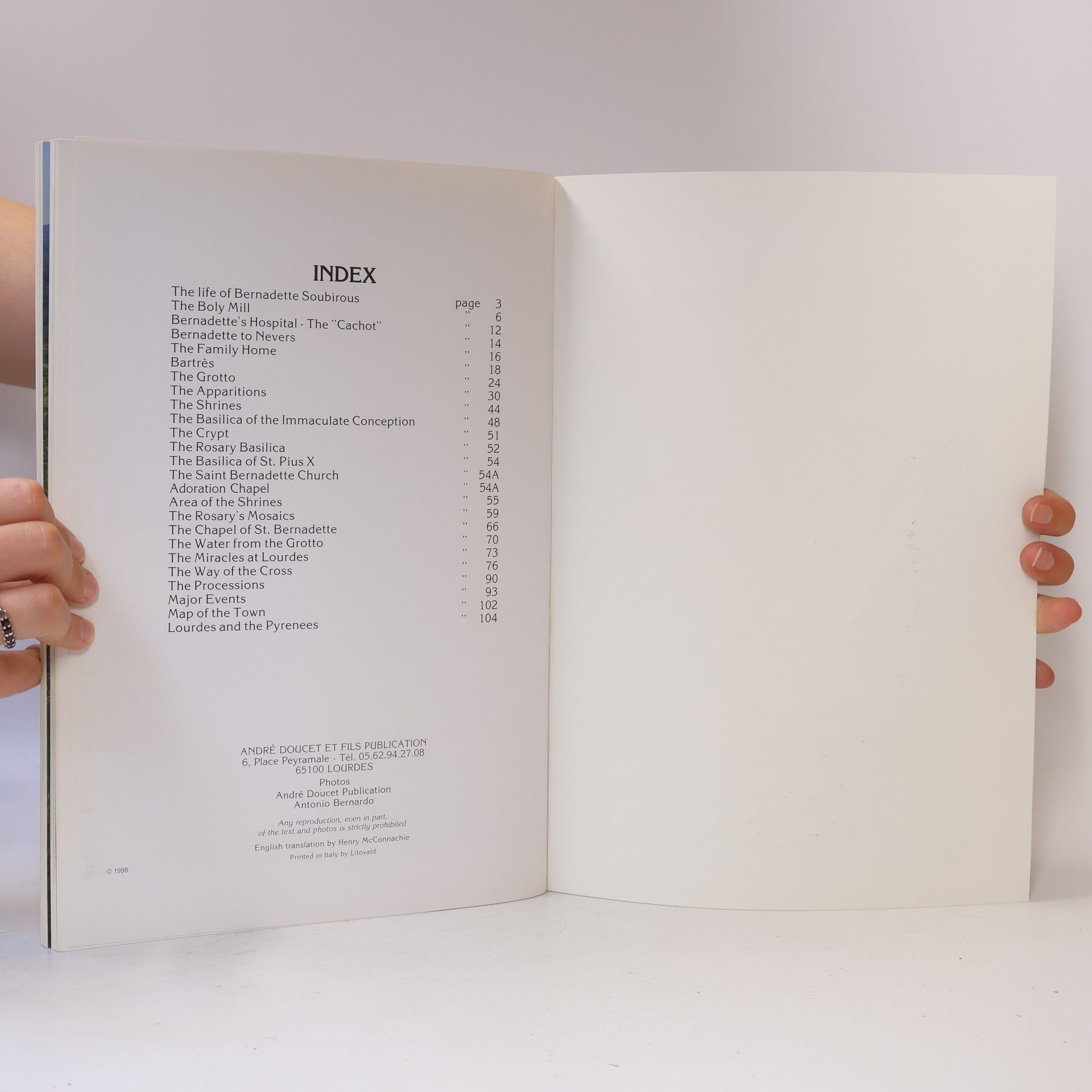 Autorenkollektiv Lourdes. English version
