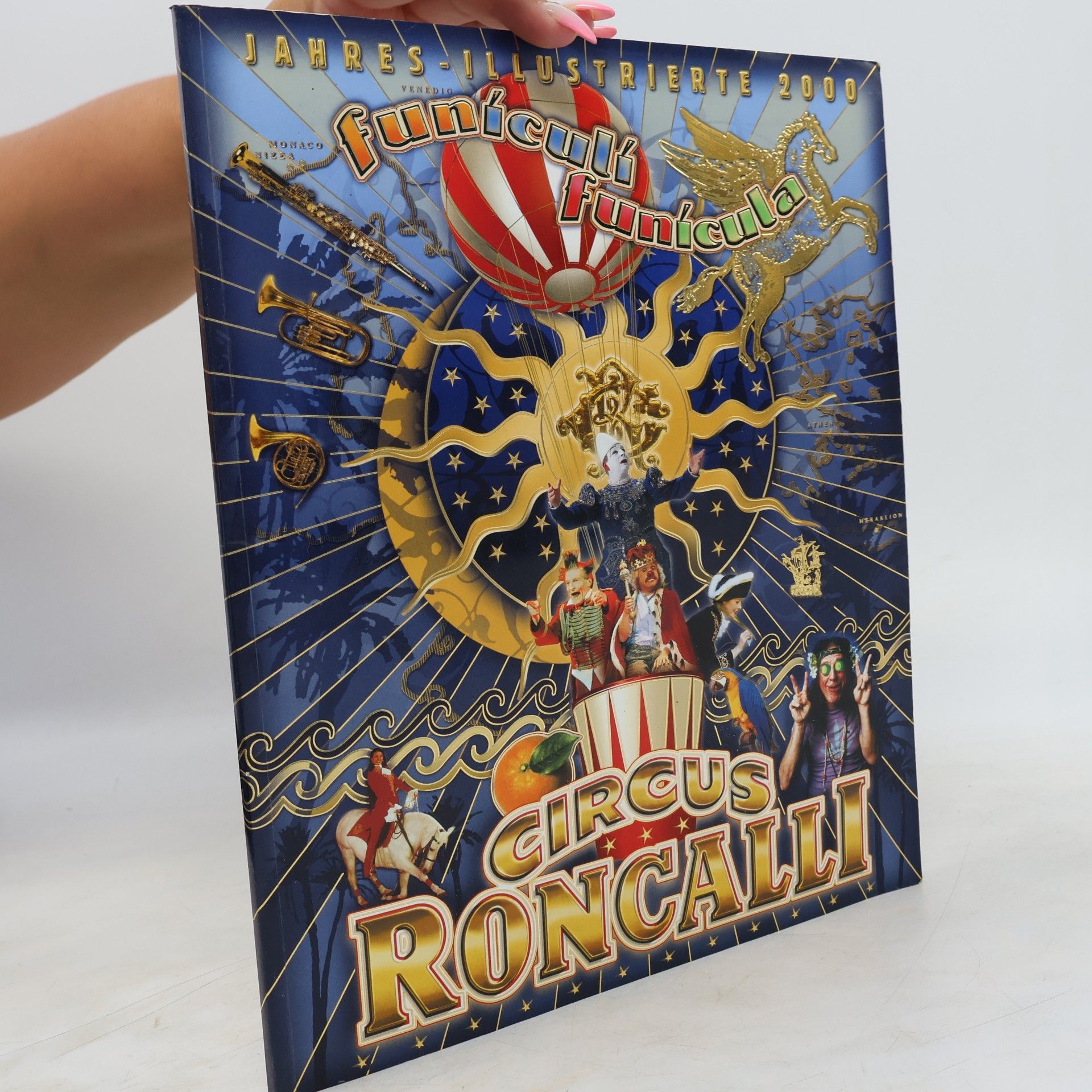 kolektiv Funículí funícula. Circus Roncalli