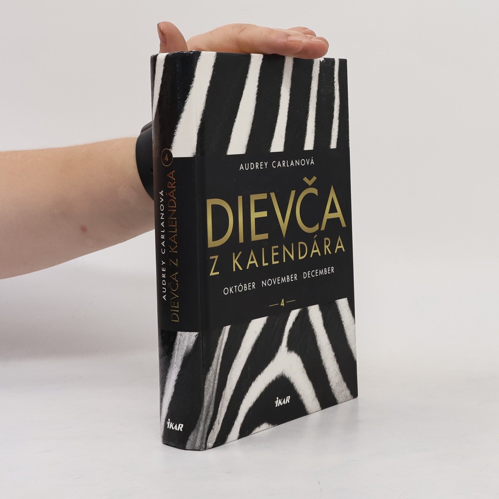 Audrey Carlan Dievča z kalendára 4. Október november december