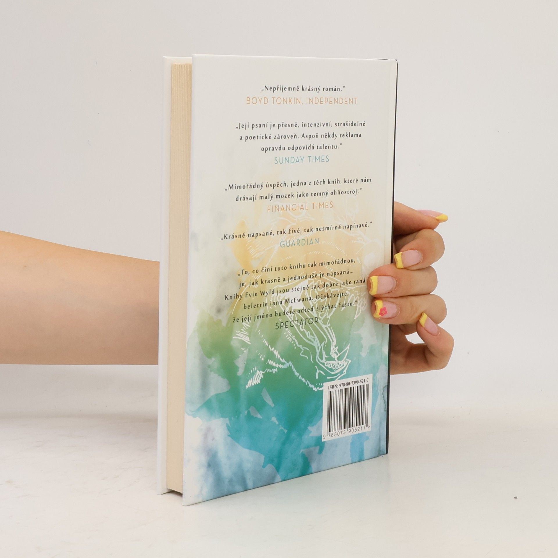 Evie Wyld Zpívá, zpívá každý pták