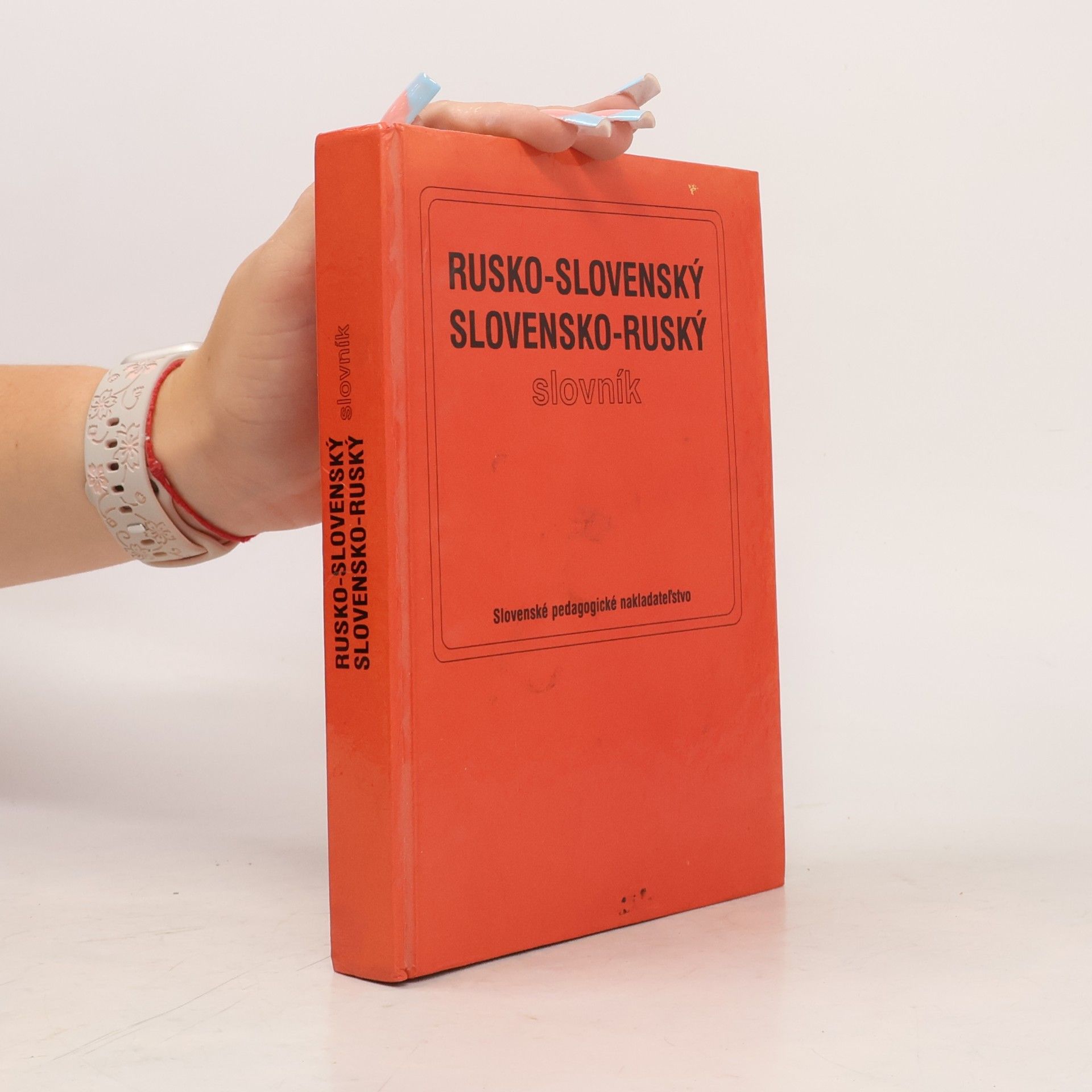 Mária Fillkusová Rusko-slovenský a slovensko-ruský slovník