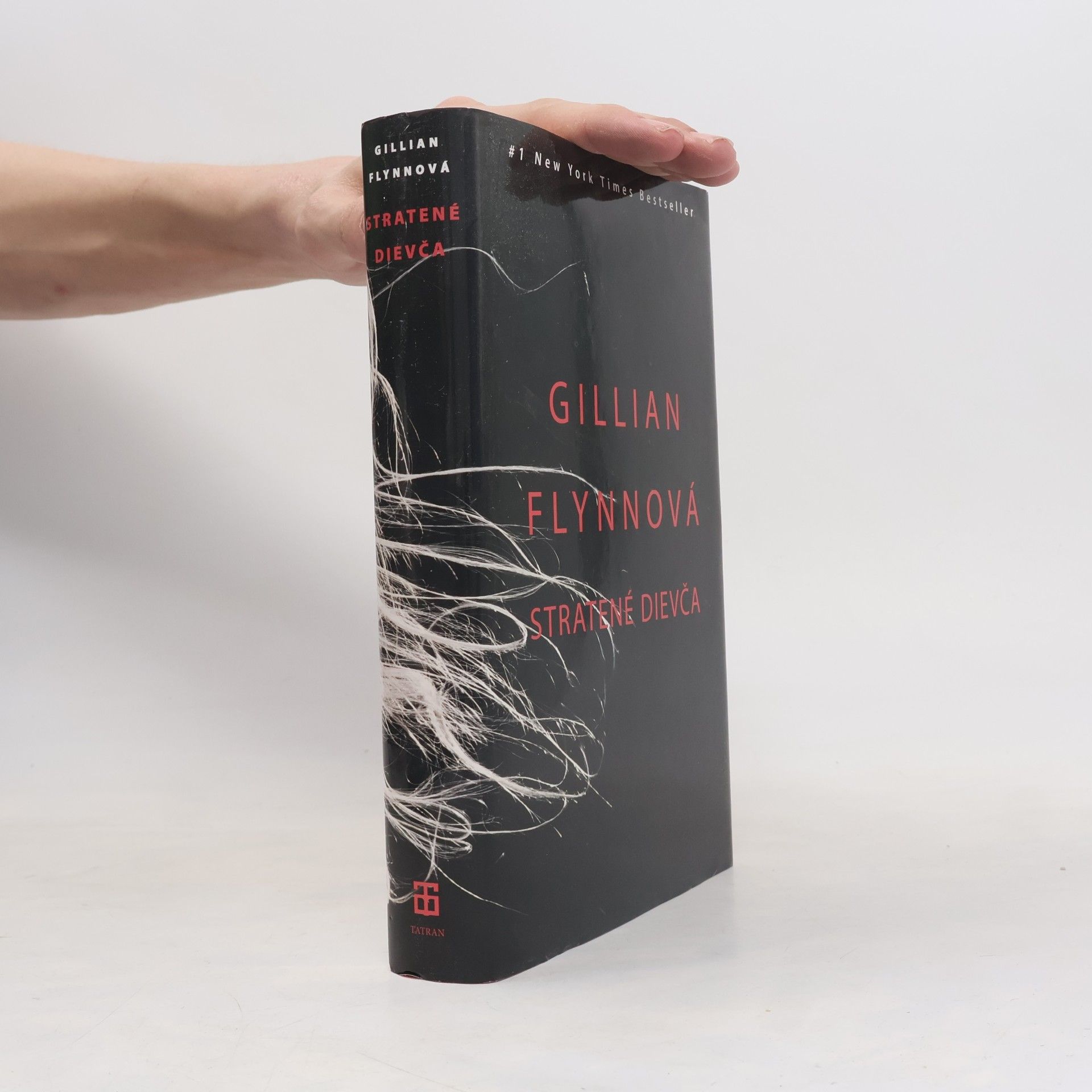 Gillian Flynn Stratené dievča