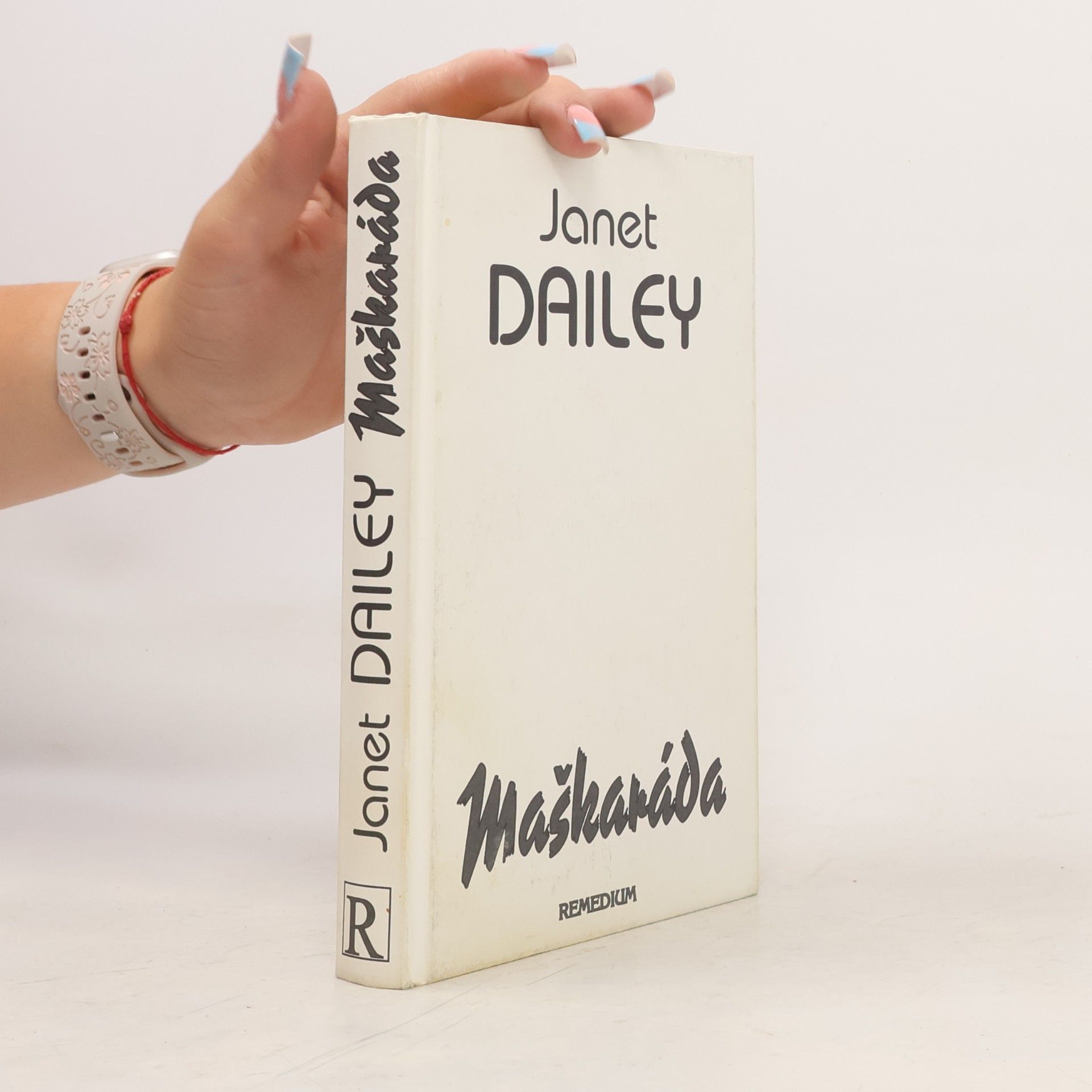 Janet Dailey Maškaráda