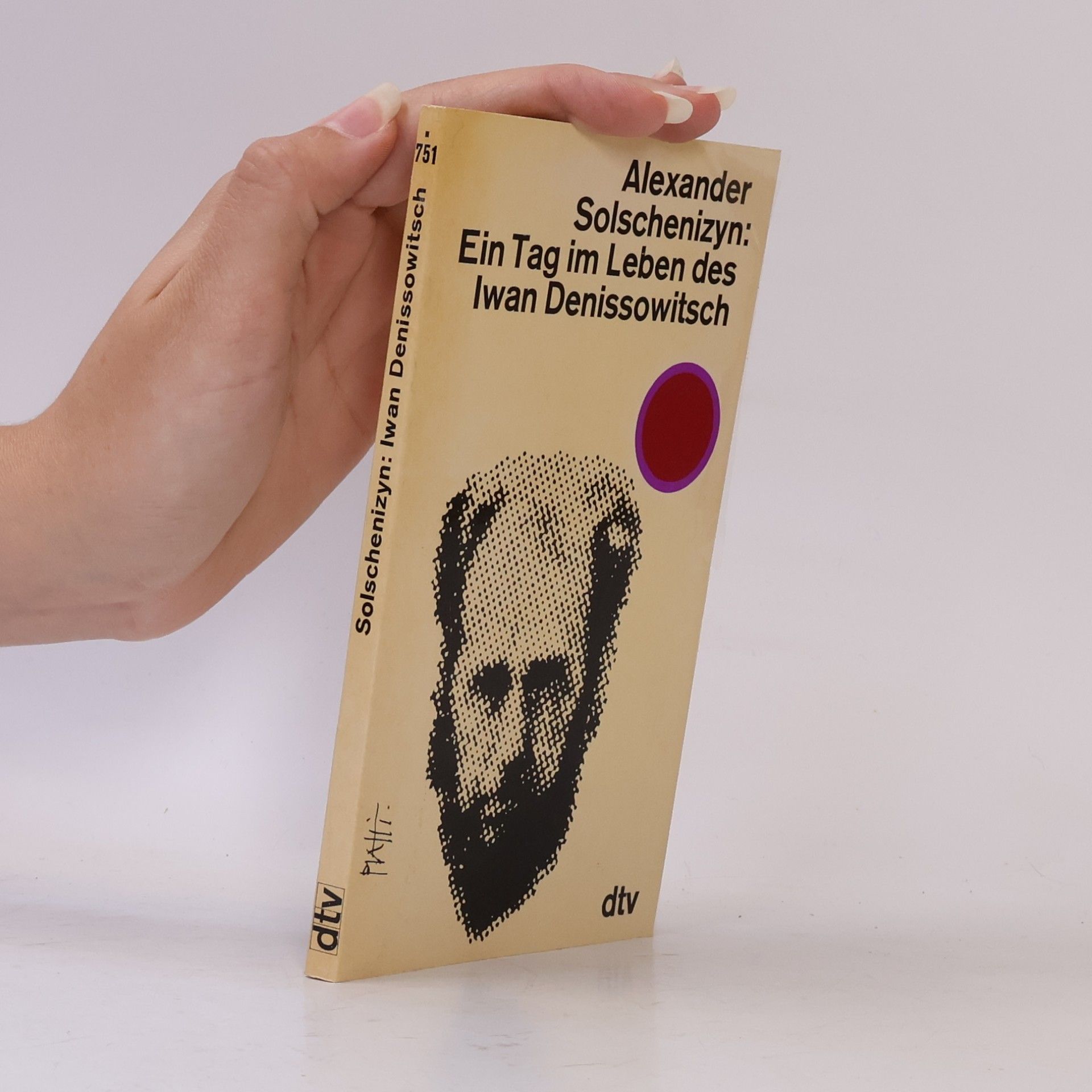 Aleksandr Solzhenitsyn Ein Tag im Leben des Iwan Denissowitsh