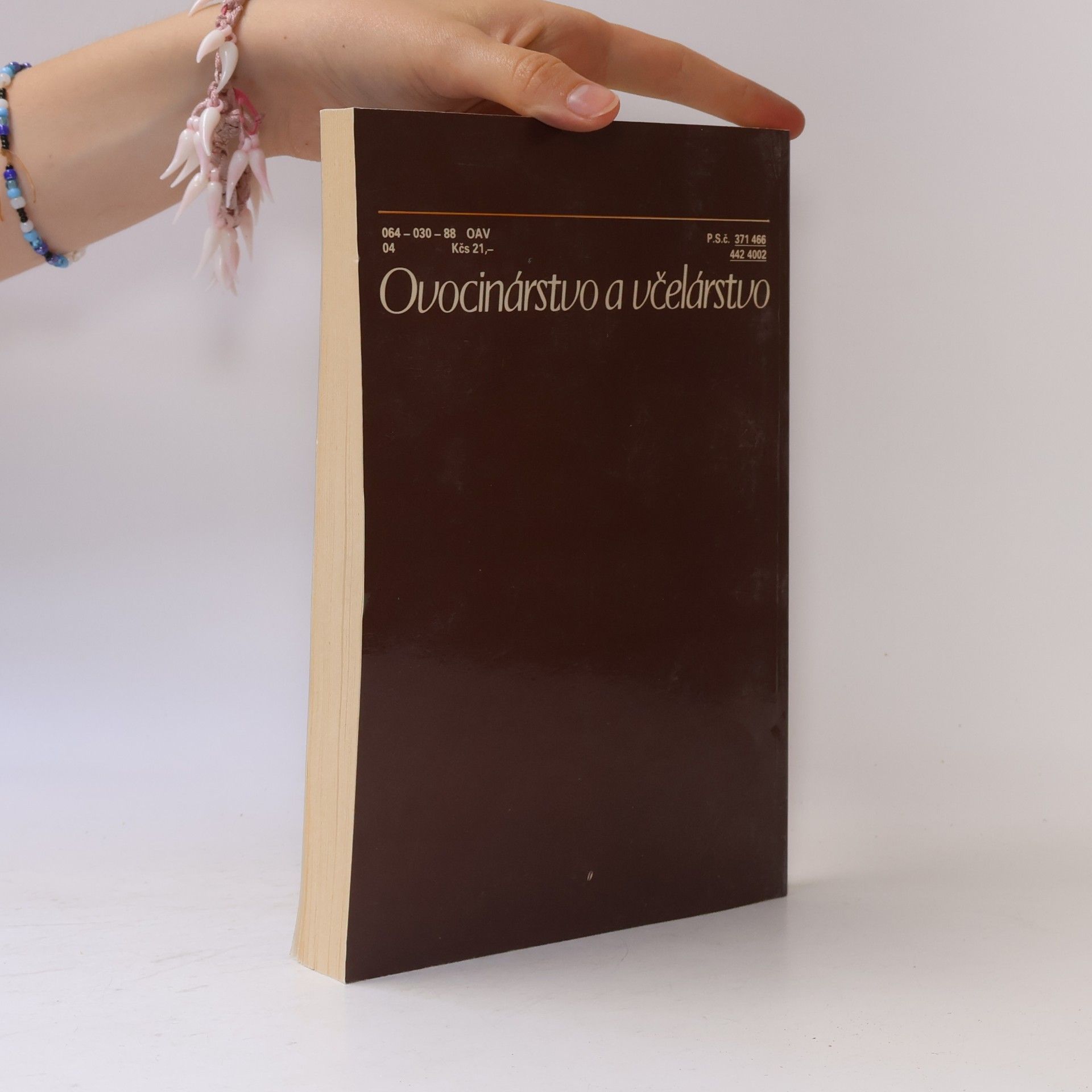 Oto Schuchman Ovocinárstvo a včelárstvo