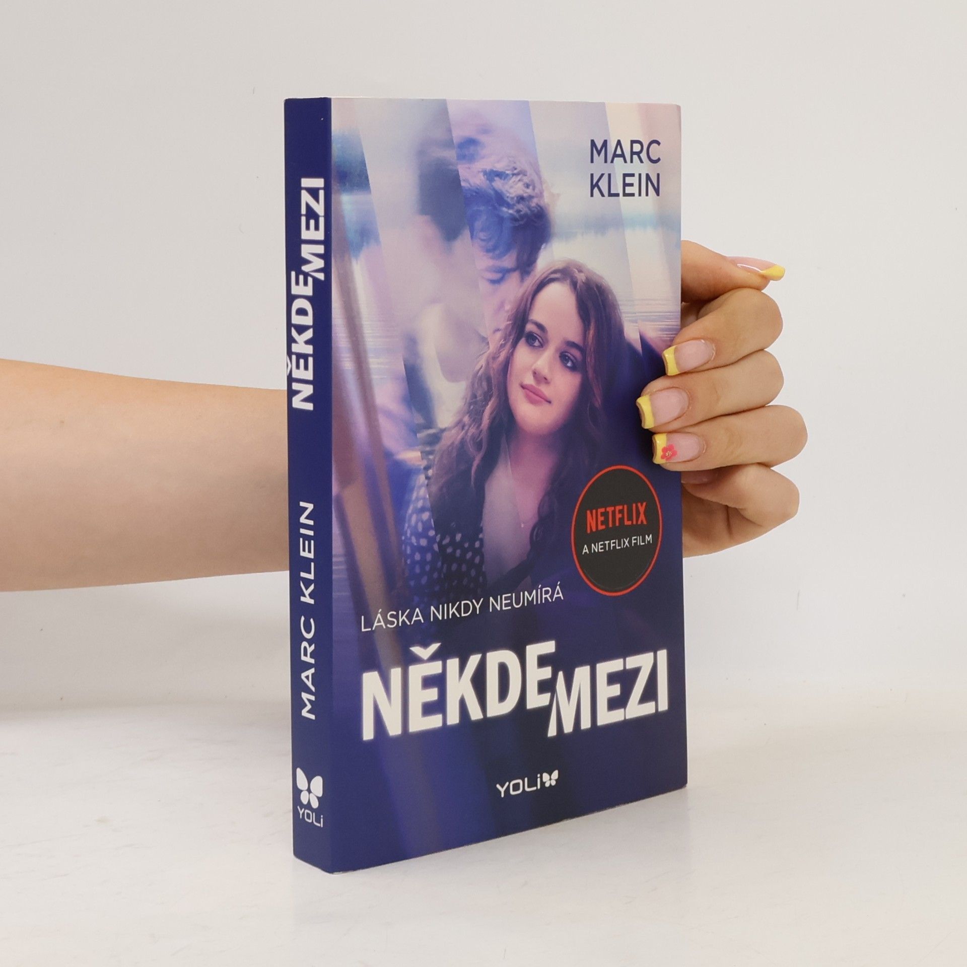 Marc Klein Někde mezi : láska nikdy neumírá