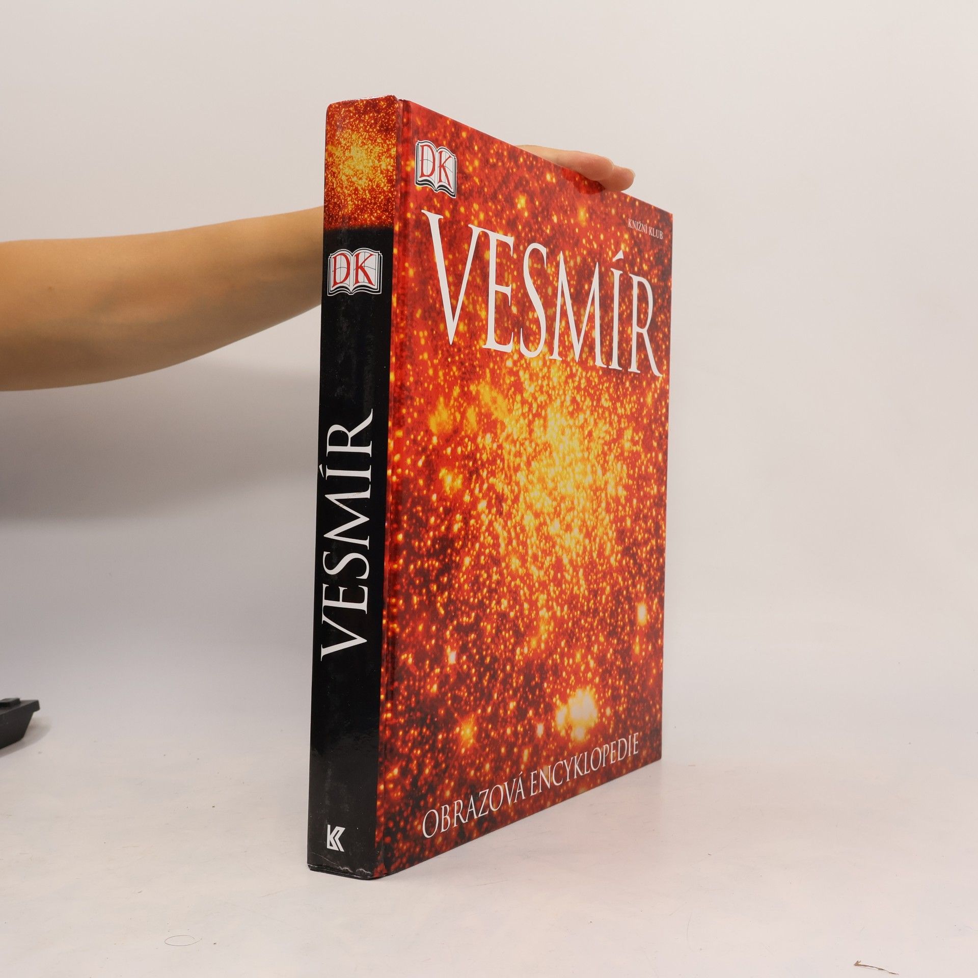 Martin Rees Vesmír