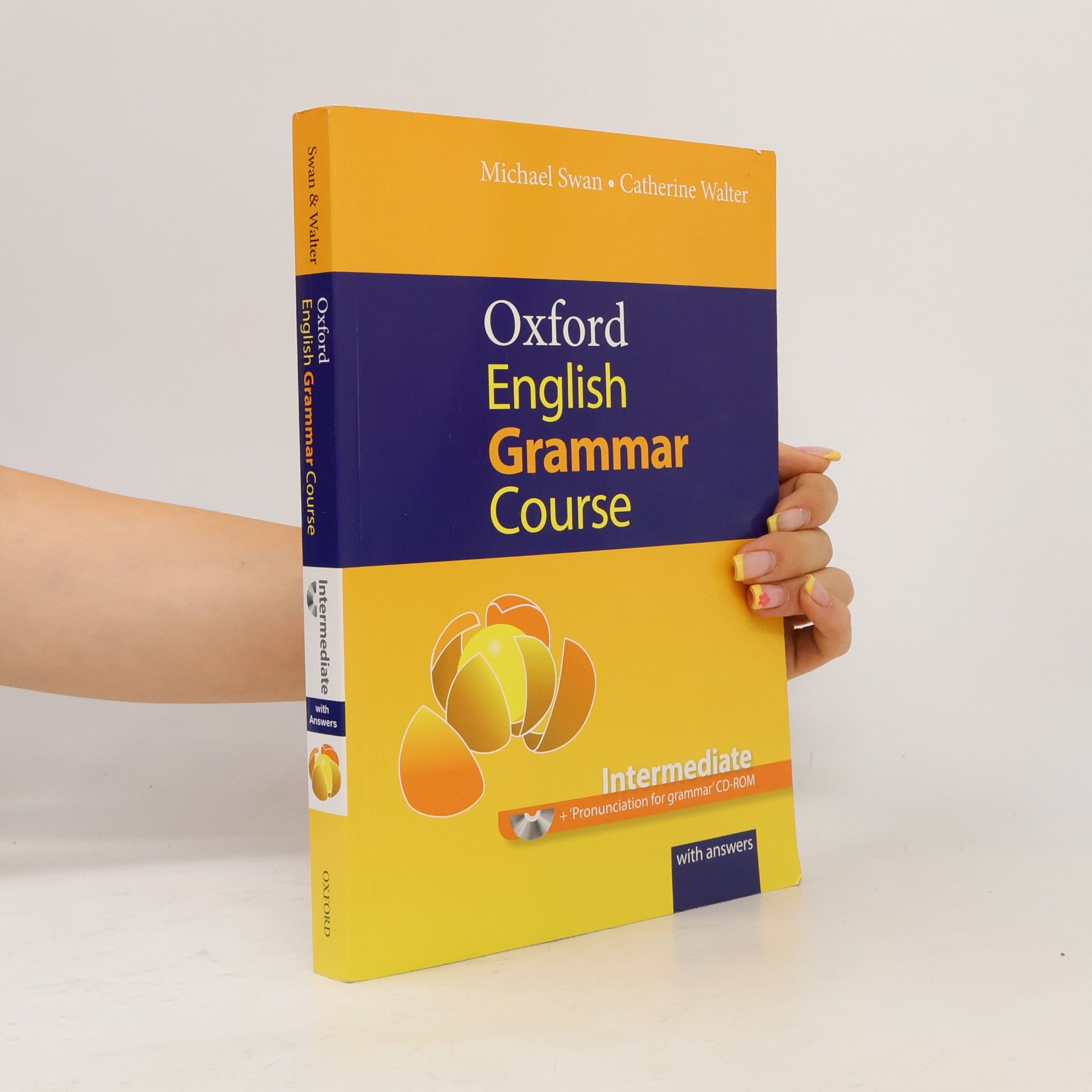 Michael Swam Oxford English grammar course. Intermediate.