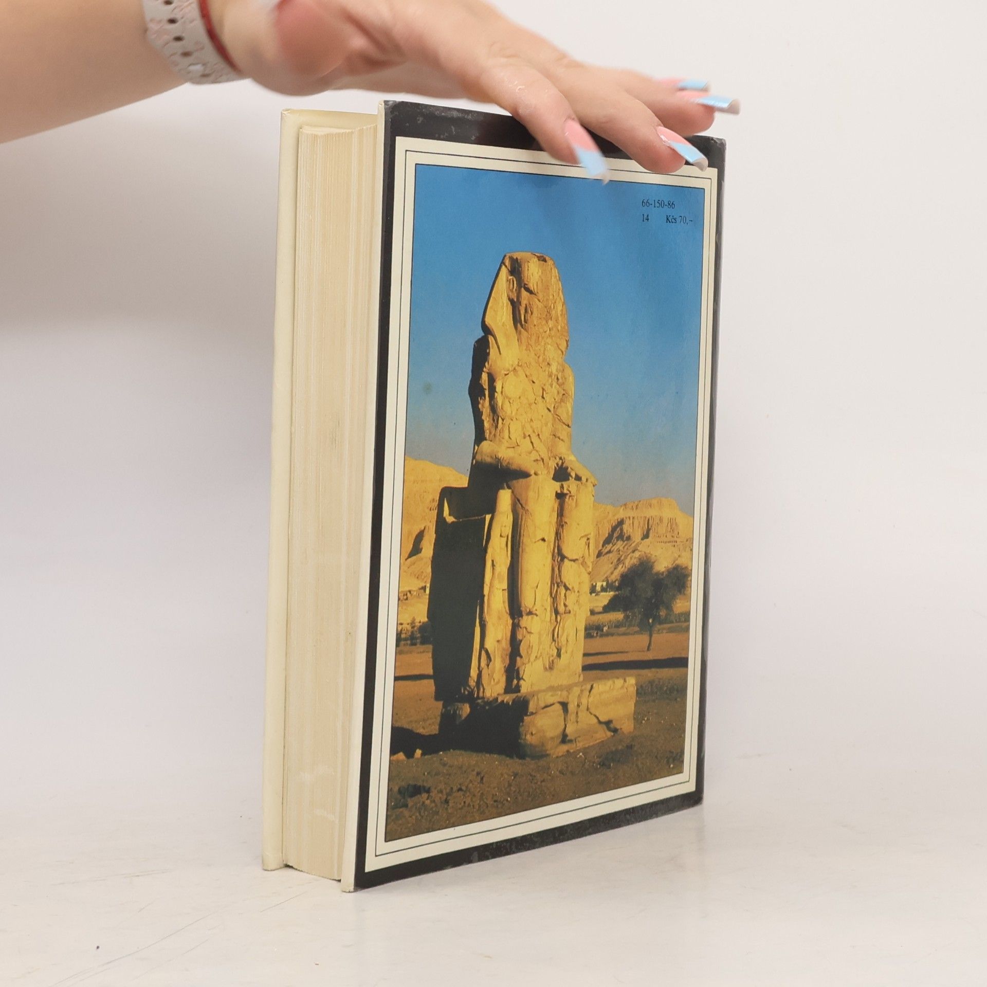 Vojtech Zamarovský Bohovia a králi starého Egypta