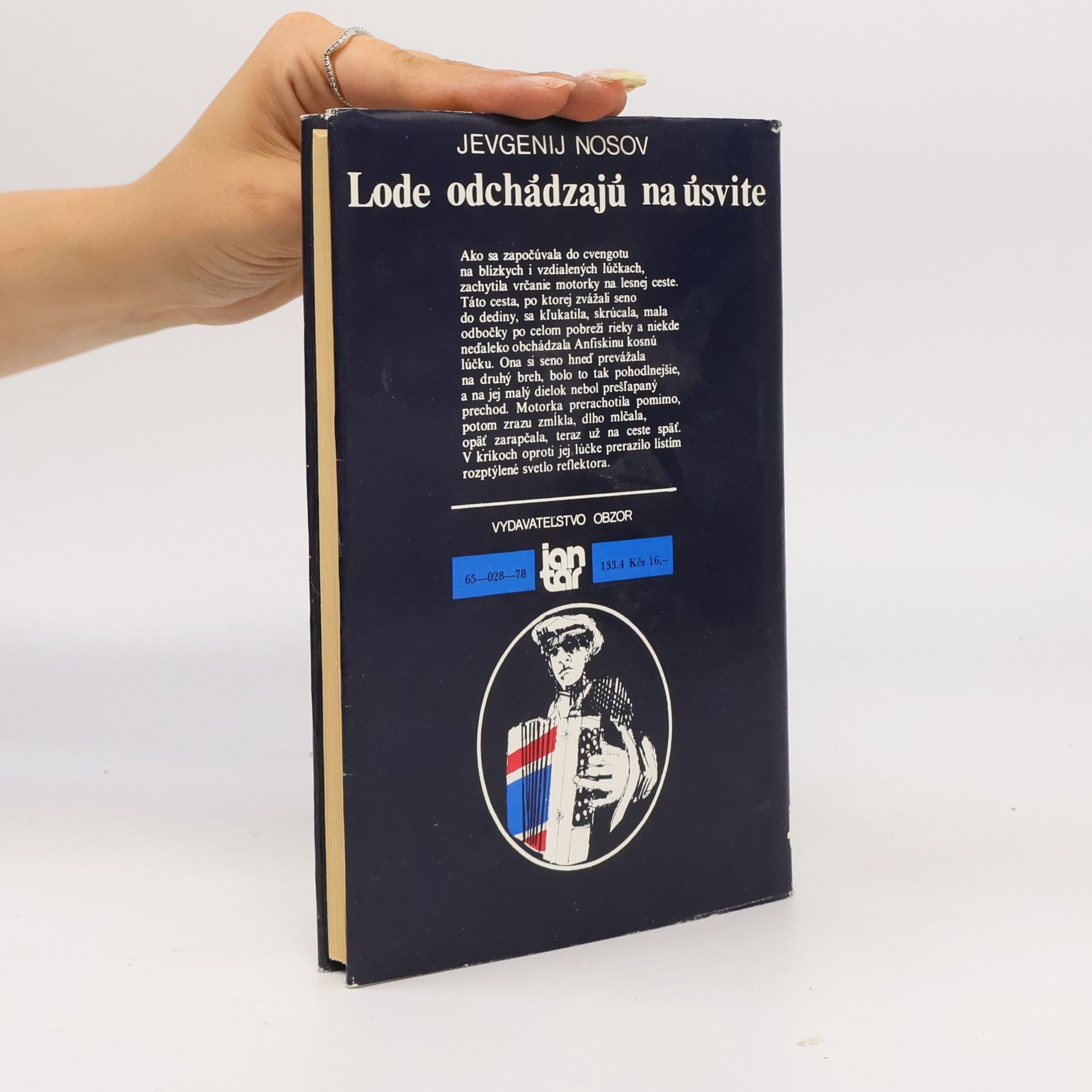 Jevgenij Ivanovič Nosov Lode odchádzajú na úsvite