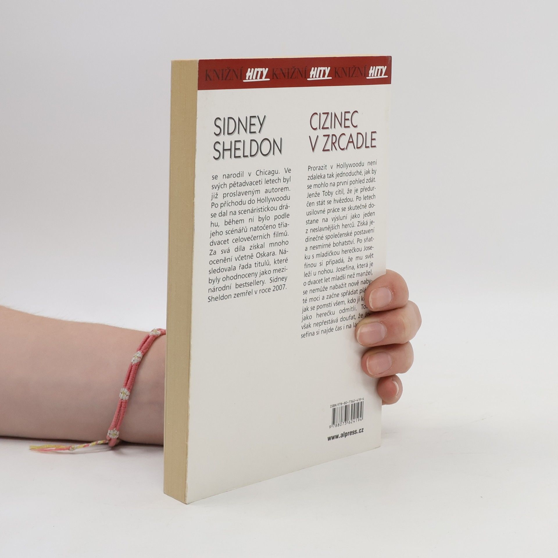 Sidney Sheldon Cizinec v zrcadle
